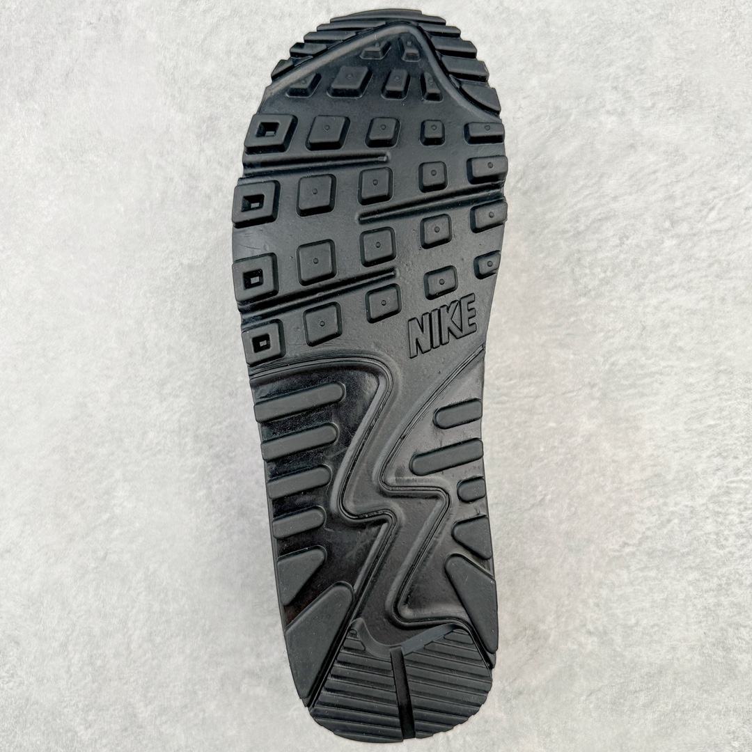 图片[9]-＃MX版 NK Air MAX 90 气垫复古减震跑步鞋 FJ4218-001 经典重温 独家陆续补货 外单专供大厂出品 品质稳定 一百余色 终端操作 Air Max 90于1990年推出 来自Air Max系列 在Air Max 1的基础上改进而得 增加了气垫面积 外型上也更为流线 最特別的就是加入了菱纹塑胶嵌板 为Air Max 90增添了许多潮流气息 皮革鞋面 造就出色耐穿性和支撑力 Max Air缓震配置搭配泡棉中底 令Air Max 90轻盈而舒适 华夫格橡胶外底 铸就Air Max 90非凡的抓地力 而Air Max 90不仅是一双跑鞋 它成功跨越了时间的演进 成为了球鞋文化与潮流圈中最熟为人知的鞋款之一 尺码：36 36.5 37.5 38 38.5 39 40 40.5 41 42 42.5 43 44 44.5 45-选品中心