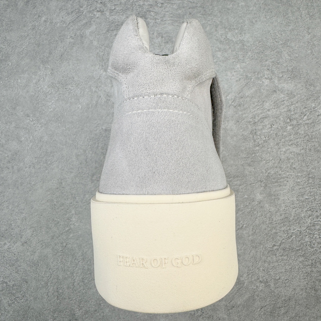 图片[8]-敬畏上帝/Fear of God FOG 101 High Top Sneaker 高帮板鞋 夜蓝浅灰米白色 欧美范儿必备 洛杉矶街头奢牌 平底低帮增高系带百搭休闲运动板鞋 附赠精致鞋带与配防尘袋配件 采用翻毛皮与牛剖革鞋面材质 外置耐磨橡胶大底 尺码：39 40 41 42 43 44 45-选品中心