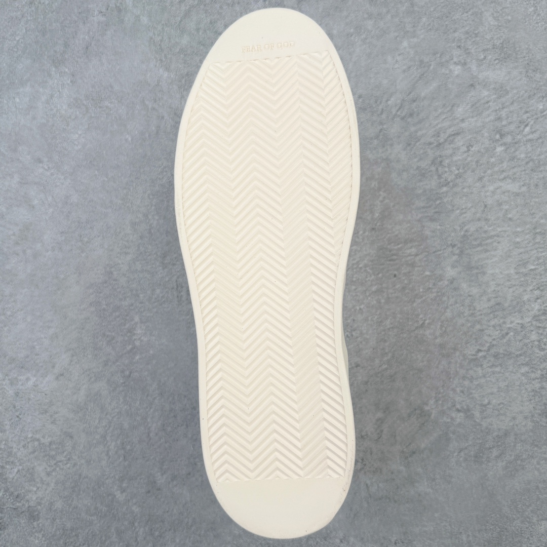 图片[9]-敬畏上帝/Fear of God FOG 101 High Top Sneaker 高帮板鞋 夜蓝浅灰米白色 欧美范儿必备 洛杉矶街头奢牌 平底低帮增高系带百搭休闲运动板鞋 附赠精致鞋带与配防尘袋配件 采用翻毛皮与牛剖革鞋面材质 外置耐磨橡胶大底 尺码：39 40 41 42 43 44 45-选品中心