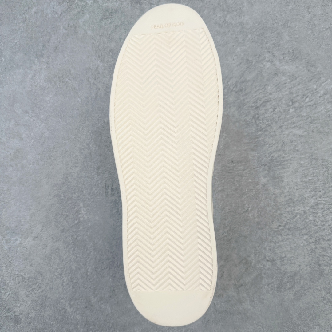 图片[9]-敬畏上帝/Fear of God FOG 101 High Top Sneaker 高帮板鞋 夜蓝浅灰米白色 欧美范儿必备 洛杉矶街头奢牌 平底低帮增高系带百搭休闲运动板鞋 附赠精致鞋带与配防尘袋配件 采用翻毛皮与牛剖革鞋面材质 外置耐磨橡胶大底 尺码：39 40 41 42 43 44 45-选品中心