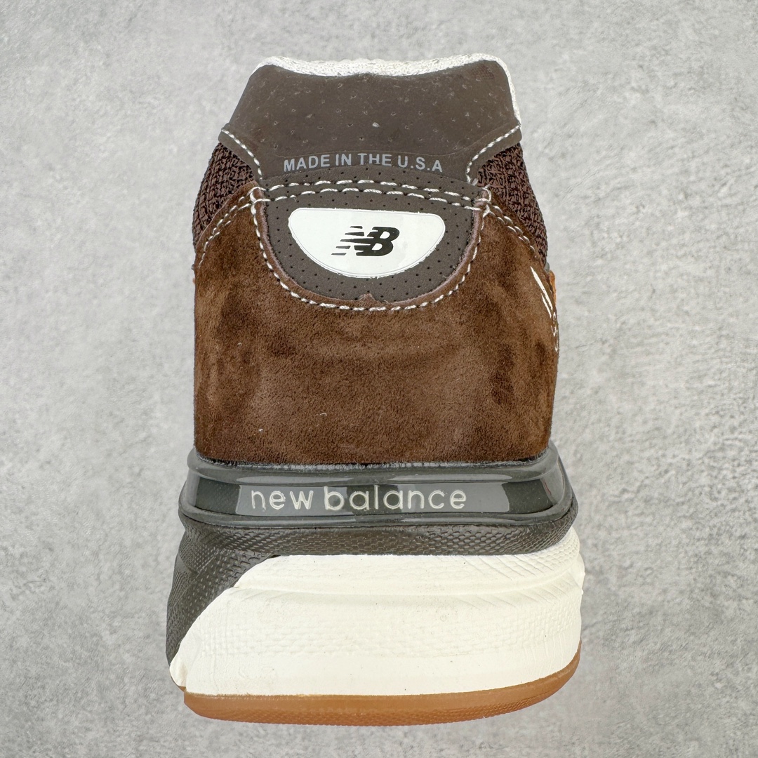 图片[8]-＃K版纯原 New Balance in USA M990V4 新百伦NB系列美产血统经典复古休闲运动百搭老爹跑步鞋 990V4延续了品牌引以为傲的精湛制鞋技艺及经典复古轮廓 同时中底结合新的ACTIVE lite和PU材料 重新诠释ENCAP科技 带来绝佳缓震体验 于细节处 全鞋360度的3M反光设计 及鞋舌固定功能上的提升 配以全新的N标设计更是带来绝佳的用户体验 尺码：36 37 37.5 38 38.5 39 40 40.5 41.5 42 42.5 43 44 44.5 45-选品中心
