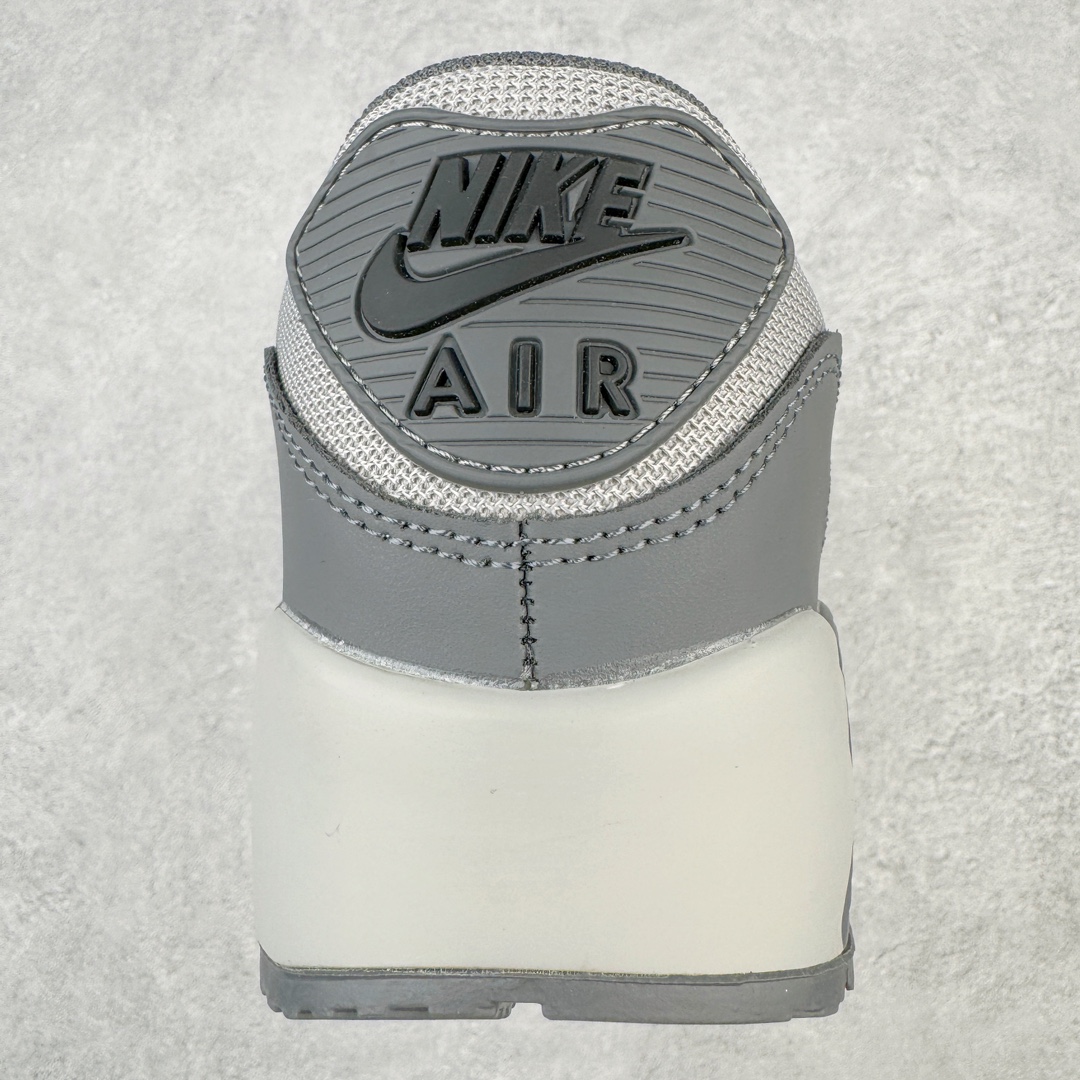 图片[8]-＃MX版 NK Air MAX 90 气垫复古减震跑步鞋 DX2656-002 经典重温 独家陆续补货 外单专供大厂出品 品质稳定 一百余色 终端操作 Air Max 90于1990年推出 来自Air Max系列 在Air Max 1的基础上改进而得 增加了气垫面积 外型上也更为流线 最特別的就是加入了菱纹塑胶嵌板 为Air Max 90增添了许多潮流气息 皮革鞋面 造就出色耐穿性和支撑力 Max Air缓震配置搭配泡棉中底 令Air Max 90轻盈而舒适 华夫格橡胶外底 铸就Air Max 90非凡的抓地力 而Air Max 90不仅是一双跑鞋 它成功跨越了时间的演进 成为了球鞋文化与潮流圈中最熟为人知的鞋款之一 尺码：36 36.5 37.5 38 38.5 39 40 40.5 41 42 42.5 43 44 44.5 45-选品中心