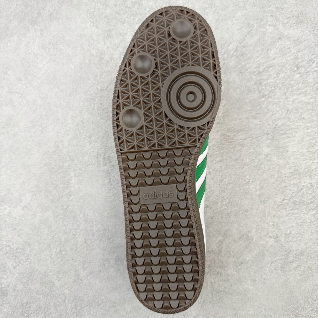 图片[9]-＃S2纯原福利 AD Original Samba OG 复古经典轻便板鞋 IG1024 市场最高版本 正确烫金高频细节 原装纳米超迁+原装头层皮料 独家私模橡胶大底 原盒原配 这款桑巴鞋展示了高质量的工艺 带有装饰的超锁缝制和无缝的手感 柔软、柔软的皮革造型和标志性的3条纹完成了精致的外观 正规合身鞋带 鞋面上有绒面鞋垫 橡胶鞋底 享受正畸套筒软感 自50年代首次亮相以来就一直在赢得粉丝的青睐 尺码：36 36.5 37.5 38 38.5 39 40 40.5 41 42 42.5 43 44 44.5 45-选品中心