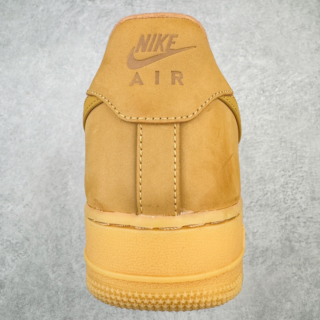 图片[8]-零售💰240 ＃G版纯原 NK Air Force 1 Low 07 LV8 \”Wheat Flax\” 空军一号低帮 小麦色 CJ9179-200 同步官方2022全新版本 全新翻盖原盒配件 不规则波浪大底咬花 全鞋电脑针车 工整有序 视觉效果满分 原厂拉帮手法 标准四线 密度针距针孔大小控制到位 原装反口里网布海绵 正确卡色网眼大小 新版鞋撑改用纸团代替 原厂港宝加持完美还原灵魂版型 原盒原配从里到外百分百还原 原厂全头层原厂皮料 原标原盒 内置Sole气垫 中底白色背胶 中底划线 已经无限的接近公司 原厂楦头 原厂刺绣 后跟弧度修正 独家私模最大开发到48.5 尺码：35.5 36 36.5 37.5 38 38.5 39 40 40.5 41 42 42.5 43 44 44.5 45 46 47.5 48.5 编码：by2936040-运动鞋