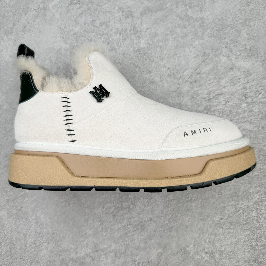 AMIRI埃米尔2023s冬季最新雪地靴系列 AMIRI是来自美国的潮流品牌 迅速走红国际时装界的一个年轻品牌 国内由©️陈冠希 ®️杨幂上脚后呈爆火状态 官网一度出现断货情况 品牌所致力打造潮流的风格 毛鞋的保暖性结构搭载日系风格 鞋子整体轻盈不显笨重 颜值与舒适度并存 ❶面料：原版定制水染牛皮 ❷内里：原版进口羊毛 ❸垫脚：原版进口羊毛 ❹大底：原版开模TPU防滑大底 ❺包装：定制原版全套包装 ❻尺码：35-40-选品中心