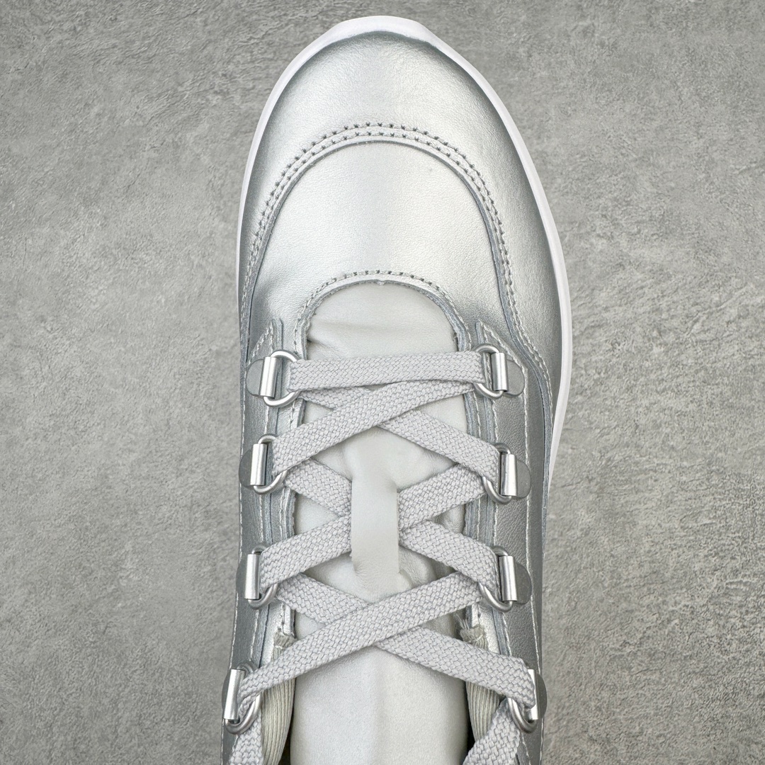 图片[4]-＃绿X Comme des Garçons x SALOMON SR811 Leather Platform CDG联名萨洛蒙防滑耐磨低帮运动休闲鞋老爹鞋 纯原外贸平台特供订单 全套原纸板楦头开发 原厂特供网布配套加持 确保原汁原味 完美呈现版型 原档数据独家私模大底 原装Ortholite轻量化鞋垫 中底布带钢印编号 原厂TPU锁扣 进口港宝加持 后跟自然饱满 还原公司包裹性 穿着者可以轻松驾驭户外与通勤下的任何运动生活场景 无缝鞋身户外随意纵横 颜值与脚感兼备 出街通勤 绝对非常吸睛 你值得拥有 尺码：36 36.5 37.5 38 38.5 39 40-选品中心