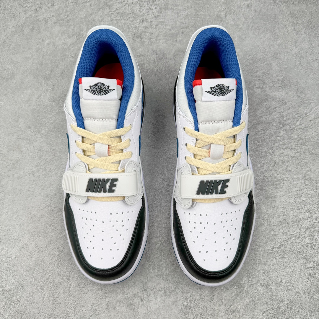 图片[2]-💰220 ＃KZ神版 Air Jordan Legacy AJ312 Low 低帮复古篮球鞋 白蓝 FV8117-141 市场最强独一档产物 全套原纸板楦头开发 原厂大底磨具加持立体防滑纹理 原档数据后跟TPU子母扣魔术贴 原装可视Air Sole气垫 原汁原味最完美的312代版型 唯一正确鞋头趴度弧度高度鞋身腰线 进口港宝加持 后跟自然饱满 全鞋荧光划线卡点 追求极致完美 每一双都是工艺品 多重QC质检 超越公司货的品控标准 实实在在的免检产品 鞋身采用了皮革材质打造 横跨鞋面的魔术贴十分吸睛 侧面的Swoosh Logo的一部分被鞋面遮挡了一部分 颇具玩味 魔术贴上标有NK标识 而鞋舌上是Jordan的经典红色飞翼Logo 后跟和鞋底均采用了AJ3的设计 后跟上同样也使用了经典的爆裂纹图案 SIZE：36 36.5 37.5 38 38.5 39 40 40.5 41 42 42.5 43 44 44.5 45 46 47.5 编码：by2936090-运动鞋