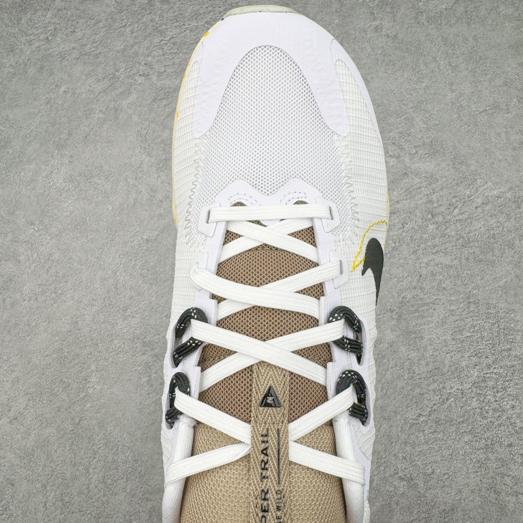 图片[4]-＃纯原福利 NK Juniper Trail 2 Next Nature 朱尼珀2代系列低帮户外轻量透气休闲运动越野跑鞋 DM0822-101 原楦开发纸版楦型 采用Flywire飞线与鞋带相结合鞋面材质 原楦原纸版数据开发版型 内里嵌入定型海绵 全新缓震EVA科技物料中底 外置防滑耐磨锯齿橡胶大底 缔造稳固脚感 越野跑步鞋支撑力出众 为小径奔跑带来平稳顺畅的迈步体验 助你专注畅跑 鞋面采用耐穿材料 结合鞋底强劲抓地设计 让你在面对崎岖路况时依然能勇往直前 尺码：39 40 40.5 41 42 42.5 43 44 44.5 45-选品中心