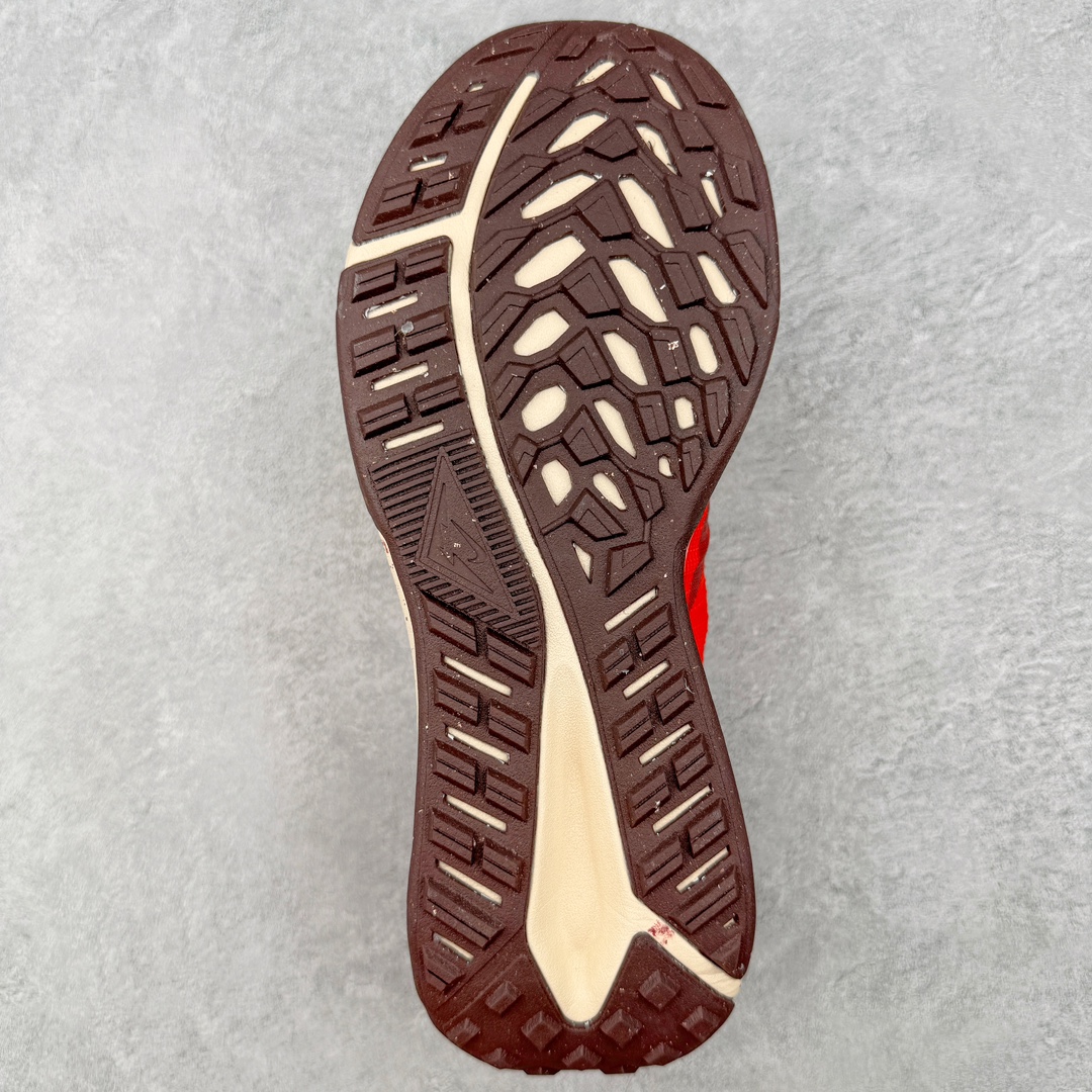 图片[7]-＃纯原福利 NK Juniper Trail 2 Next Nature 朱尼珀2代系列低帮户外轻量透气休闲运动越野跑鞋 DM0822-601 原楦开发纸版楦型 采用Flywire飞线与鞋带相结合鞋面材质 原楦原纸版数据开发版型 内里嵌入定型海绵 全新缓震EVA科技物料中底 外置防滑耐磨锯齿橡胶大底 缔造稳固脚感 越野跑步鞋支撑力出众 为小径奔跑带来平稳顺畅的迈步体验 助你专注畅跑 鞋面采用耐穿材料 结合鞋底强劲抓地设计 让你在面对崎岖路况时依然能勇往直前 尺码：39 40 40.5 41 42 42.5 43 44 44.5 45-选品中心