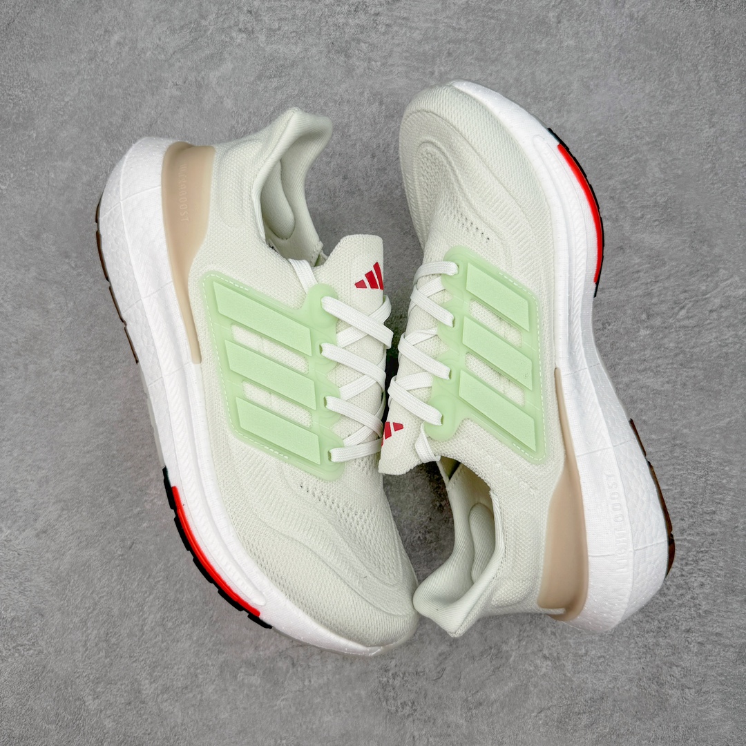 图片[3]-💰170 ＃X版纯原福利‼AD Ultra Boost Light UB2023系列低帮袜套式针织透气缓震休闲运动慢跑鞋 HQ6338 历经10年不断创新以科技重塑跑步推出全新超轻新科技跑鞋 力求为跑步添活力 搭载LIGHT BOOST中底的新鲜演绎 无论节奏快慢、距离长短 伴你活力畅跑 延续了该系列的设计语言 采用分区编织鞋面 鞋头处网眼孔洞更大 提升透气性 一体式鞋舌 避免运动中出现偏移 实现鞋脚一体性 鞋侧 TPU 材质 有效提供支撑性 镂空的设计 同时减轻整体重量 最明显的则是中底部分 不仅是厚度夸张 大家最熟悉的 Boost 材质终于迎来升级 减重 30% 带来更轻量化的上脚感受 SIZE：36 36.5 37 38 38.5 39 40 40.5 41 42 42.5 43 44 44.5 45 编码：by2936040-运动鞋