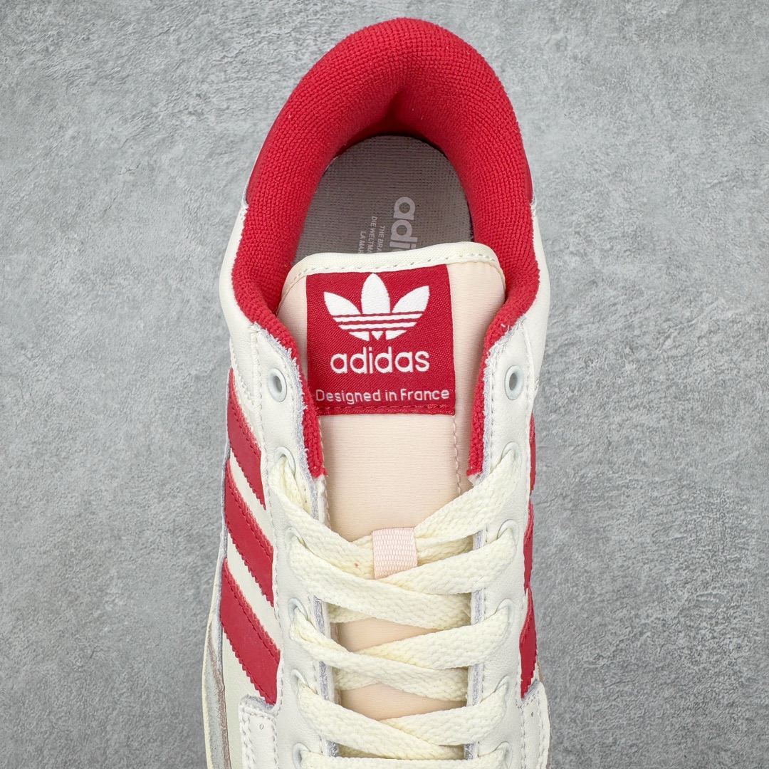 图片[5]-＃特价福利 AD Originals Centennial 85 Low 世纪百年系列低帮复古系带百搭休闲运动板鞋 随着复古风格的流行 不少经典鞋款都以别致的配色和材质重新登场 Originals 也为诞生于80年代 横跨多领域的复古篮球鞋 Centennial 85 Low 赋予两款全新配色 为出街穿搭带来更多选择 此次延续了经典鞋身轮廓 同时两款配色在整体设计上均采用简约百搭的米色鞋面作为基调 其中一款辅以后跟、三条纹以及鞋舌处标签的灰色作为点缀 使整体颜值简约耐看 鞋面都采用柔软麂皮与优质皮革拼接而成 大幅提升鞋款质感的同时也呈现出丰富层次 鞋舌处则辅以对比鲜明的粉色作为点缀 让鞋款百搭的同时又极具辨识度 最后搭载米白色中底与灰色外底 与鞋面配色相呼应 使视觉效果更为统一 尺码：36 36⅔ 37⅓ 38 38⅔ 39⅓ 40 40⅔ 41⅓ 42 42⅔ 43⅓ 44 45-选品中心