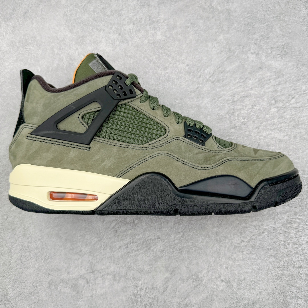 💰590 ＃GX UNDEFEATED x Air Jordan AJ4 Retro 不败联名 军绿 JBM351 M1 该鞋款鞋身使用了大面积绿色为主色设计 并且它的特点为：可拆卸的魔术贴鞋舌板块、 鞋舌内替换原有AIR JORDAN 4字样变成UNDEFEATED白色黑底字样、拆卸魔术贴后为白字灰底JORDAN RARE AIR字样、鞋后跟TPU内为UNDEFEATED字样、鞋盒为特殊的拉链包装袋、以及带有黑色和橙色两幅鞋带 橙色的鞋舌Jumpman Logo和内衬 让整个鞋面有了点睛之笔于其中 圈内最强四代 耗时半年巨作 全套原纸板楦头开发 原厂特供皮料加持 确保原汁原味 完美呈现四代版型 一比一鞋头弧度高度鞋身弧度 数据细节工艺流程均保持原鞋一致 原厂TPU网格鞋带扣 正确内里网布 菱角分明不变形无多余毛边 柔软性质感一致于原鞋 市场唯一原厂鞋扣模具 背面可见隐藏注塑口 原厂织唛标 原厂飞人电绣工艺 尾指中部跳三针 独家绑鞋带手法 印刷中底布 四线拉帮 米色美纹纸贴合固定 进口港宝加持 后跟自然饱满 全鞋荧光划线卡点 追求极致完美 每一双都是工艺品 多重QC质检 超越公司货的品控标准 实实在在的免检产品 尺码：40 40.5 41 42 42.5 43 44 44.5 45 45.5 46 47.5 48.5 49.5 50.5 编码：by6936050-运动鞋