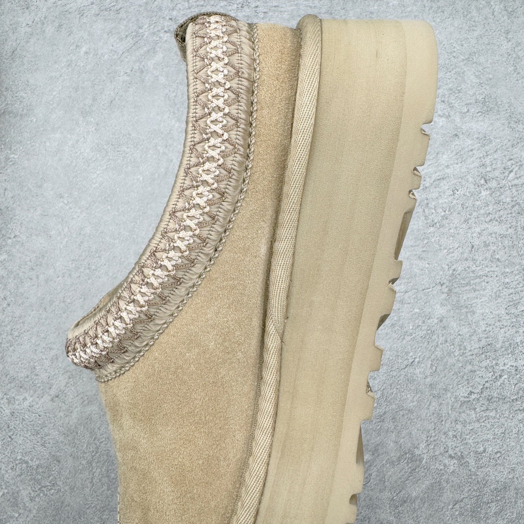 图片[7]-＃SP原厂 UGG 2553 民族风半拖秋冬羊皮毛一体雪地靴 全鞋采用ZP同厂 隆丰A级澳洲进口羊皮毛一体 品牌代工厂生产线 完全遵循ZP工艺流程 代工厂原厂版师 秉承无原鞋不开发选择 注重每一处细节 市面最正版型 TREADLITE\\\”轻翼\\\”科技外底 轻便/耐用/柔韧/桩型【售后郑重承诺】一个月内若出现重大脱胶/断底等质量问题 直接为您换新！尺码：35 36 37 38 39 40-选品中心