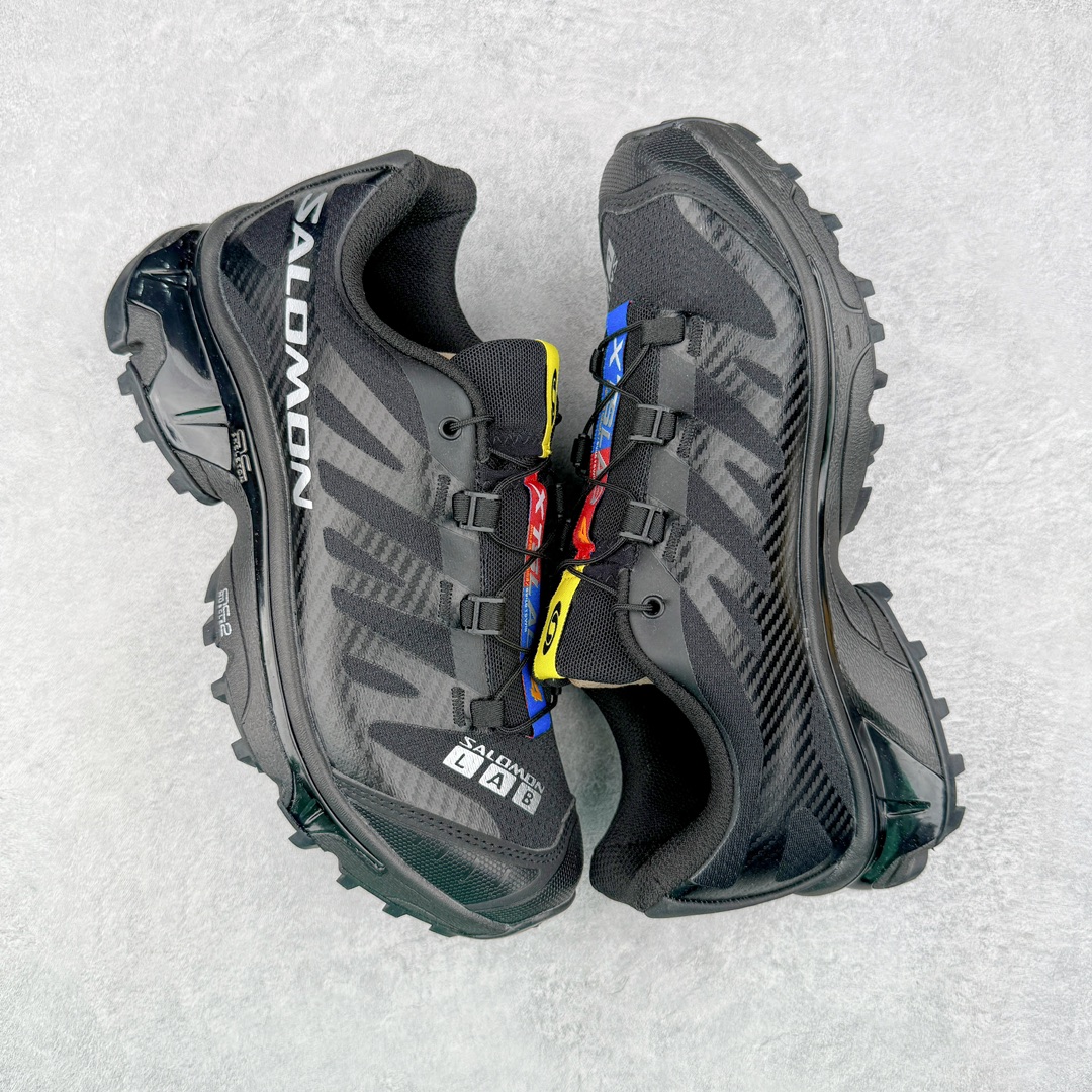 图片[3]-＃GX/绿X Salomon XT-4 OG Advanced 萨洛蒙系列低帮城市越野机能透气休闲运动鞋 鞋舌处附有迷你网眼袋收纳鞋绳以及下方的多色 Logo 标签 接着搭载奶油色 ACS 技术中底以及金色 TPU 塑料部件提升鞋款耐用性 中底与鞋面之间饰有海蓝色条状细节有效增添鞋款层次 最后应用黑色 Contragrip Chevron 外底完成鞋款设计 这次配色颇为高调 两款配色均以绚丽的渐变设计呈现 一款以粉紫渐变主打 另一款以黄绿渐变呈现 视觉效果相当吸睛 鞋面的使用玻璃纤维覆盖物加固 并通过细绳扣系带系统进行锁定 Salomon 的品牌logo 出现在脚后跟和前掌部位 中底虽然偏薄 但非常耐用 与模压塑料ACS 框架以及致密AC2 Muscle 鞋底单元结合 能够提供出色的支撑力和缓冲性 尺码：36 36.5 37.5 38 38.5 39 40 40.5 41 42 42.5 43 44 44.5 45-选品中心