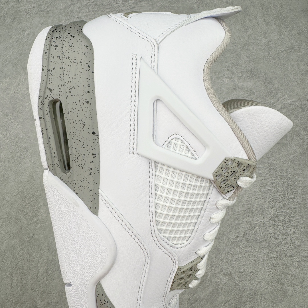 图片[6]-零售💰390 ＃PK纯原 Air Jordan AJ4 Retro SE \”White Oreo\”白灰奥利奥 货号：CT8527-100 耗时半年巨作 全套原纸板楦头开发 原厂特供皮料加持 确保原汁原味 完美呈现四代版型 一比一鞋头弧度高度鞋身弧度 数据细节工艺流程均保持原鞋一致 原厂TPU网格鞋带扣 正确内里网布 菱角分明不变形无多余毛边 柔软性质感一致于原鞋 原厂织唛标 原厂飞人电绣工艺 尾指中部跳三针 独家绑鞋带手法 印刷中底布 四线拉帮 米色美纹纸贴合固定 进口港宝加持 后跟自然饱满 全鞋荧光划线卡点 追求极致完美 每一双都是工艺品 多重QC质检 超越公司货的品控标准 实实在在的免检产品 尺码：40 40.5 41 42 42.5 43 44 44.5 45 46 47.5 编码：by3936090-运动鞋