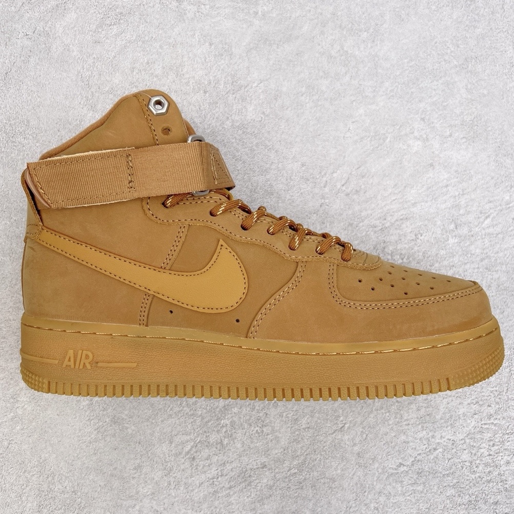 💰160 ＃TG版福利特价️‼NK Air Force 1 High 07 LV8\”Wheat / Flax\”小麦空军一号高帮 CJ9178-200 今年继续推出小麦色AF1 以高帮款与低帮款的方式呈现 小麦色牛巴革打造鞋面 生胶鞋底与鞋面风格协调一致 搭配同色系尼龙鞋带 侧身皮质Swoosh Logo进一步体现两双鞋的独特魅力 尺码：36 36.5 37.5 38 38.5 39 40 40.5 41 42 42.5 43 44 44.5 45 编码：by2936030-运动鞋