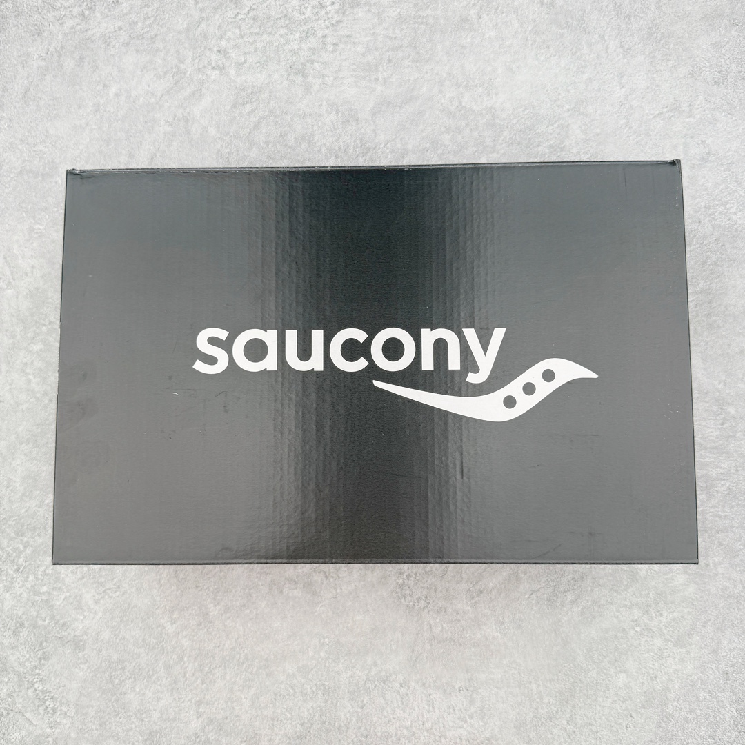 图片[9]-零售💰290 ＃SG纯原 Saucony Triumph 20 索康尼胜利20代旗舰级缓震型跑鞋 性能相比前几代再升级：鞋面采用全新升级的工学网设计 贴合脚部更透气 中底部分使用最新的PWRRUN+材质 搭配PWRRUN+鞋垫使中底的大幅加厚 10mm坡差进一步提供缓震、回弹性能 内底则采用了FORMFIT动态适应系统 动态契合脚型 提升包裹性和舒适性 提供更卓越的动态回馈体验 XT-900橡胶大底 可提供良好的抓地力和较强抗磨性能 SIZE：35.5 36 36.5 37.5 38 38.5 39 40 40.5 41 42 42.5 43 44 44.5 45 编码：by2936090-运动鞋