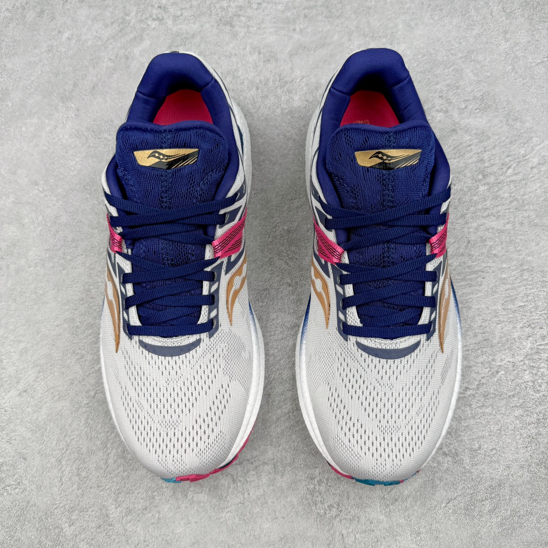 图片[2]-零售💰290 ＃SG纯原 Saucony Triumph 20 索康尼胜利20代旗舰级缓震型跑鞋 性能相比前几代再升级：鞋面采用全新升级的工学网设计 贴合脚部更透气 中底部分使用最新的PWRRUN+材质 搭配PWRRUN+鞋垫使中底的大幅加厚 10mm坡差进一步提供缓震、回弹性能 内底则采用了FORMFIT动态适应系统 动态契合脚型 提升包裹性和舒适性 提供更卓越的动态回馈体验 XT-900橡胶大底 可提供良好的抓地力和较强抗磨性能 SIZE：35.5 36 36.5 37.5 38 38.5 39 40 40.5 41 42 42.5 43 44 44.5 45 编码：by2936090-运动鞋