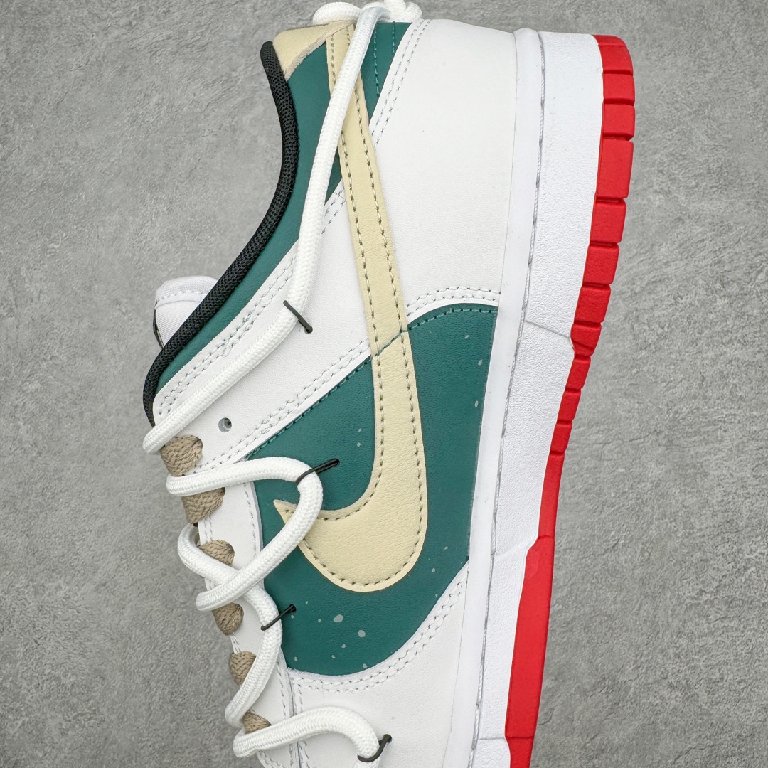 图片[7]-＃YC纯原福利 NK Dunk Low 向限探索 绿白棕 FD9762-061 定制系列天花板 无原鞋不开发 全系列得物原鞋一比一校对开发 配色持续更新中 终端对接 优势输出 全套原厂楦头原纸板数据档案倾力打造 原汁原味莞产 极致还原 圈内最强针车工艺 高端零售指定版 广东原厂配套原盒原标 鞋盒分三个尺码段 原厂冲刀 超高清洁度 全鞋零毛边皮料切割 采用原厂百宏鞋带以及原厂百宏织唛舌标 内标可供原厂几率过验 进口原装条纹中底布 四线拉帮白色点胶 原厂拉帮手法遵循公司 原厂电绣 极致还原 尺码：35.5 36 36.5 37.5 38 38.5 39 40 40.5 41 42 42.5 43 44 44.5 45 46-选品中心