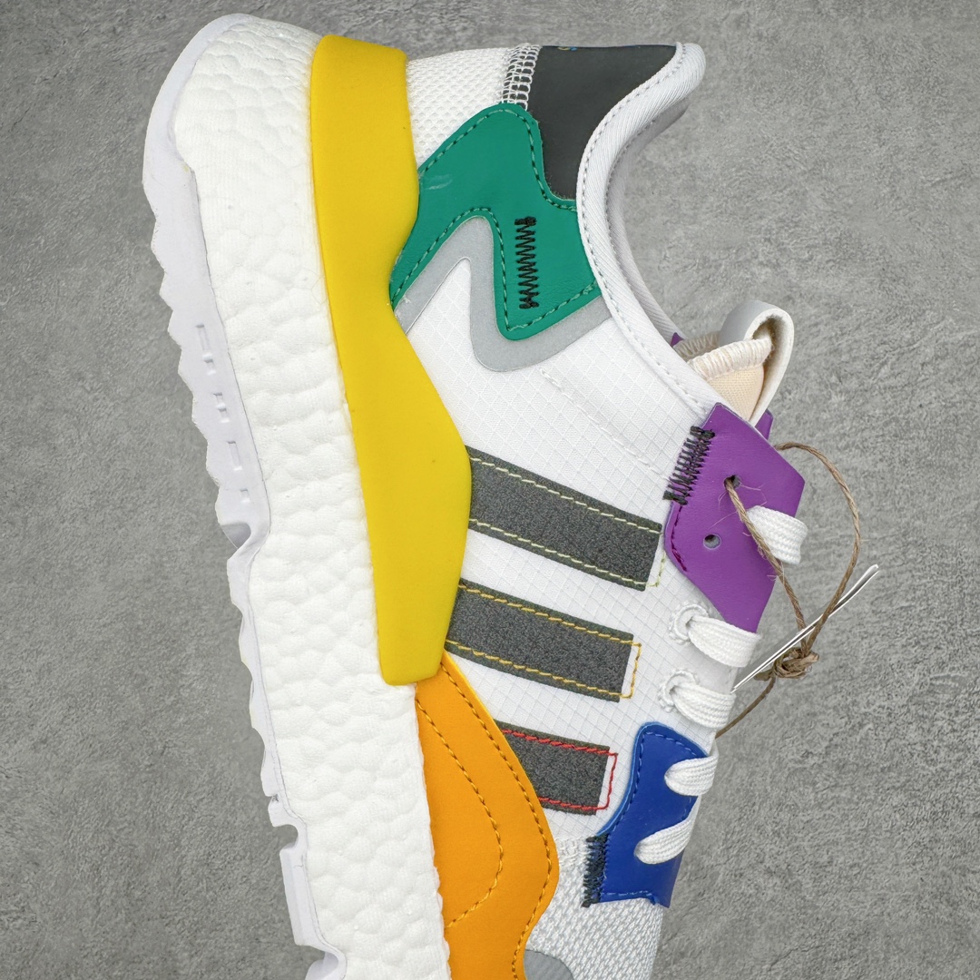 图片[6]-＃纯原福利 AD originals Nite Jogger Pride 夜行者减震耐磨低帮反光复古休闲百搭运动跑鞋 原厂材料 原厂大底 原装工艺 原鞋一致 记忆海绵 鞋眼使用原鞋一致电绣加针车工艺 后跟全部一致采用原鞋工艺 四针六线进口机 区别市面三针五线 头层皮打造 原厂流水标 3D喷漆 瞄漆 私家独模 网布搭配麂皮拼接打造鞋面 极具复古风格鞋头及鞋跟点缀3M反光设计 极为亮眼中底采用全掌Boost科技 厚度相当可观 脚感极佳 尺码：36 36⅔ 37⅓ 38 38⅔ 39⅓ 40 40⅔ 41⅓ 42 42⅔ 43⅓ 44 45-选品中心