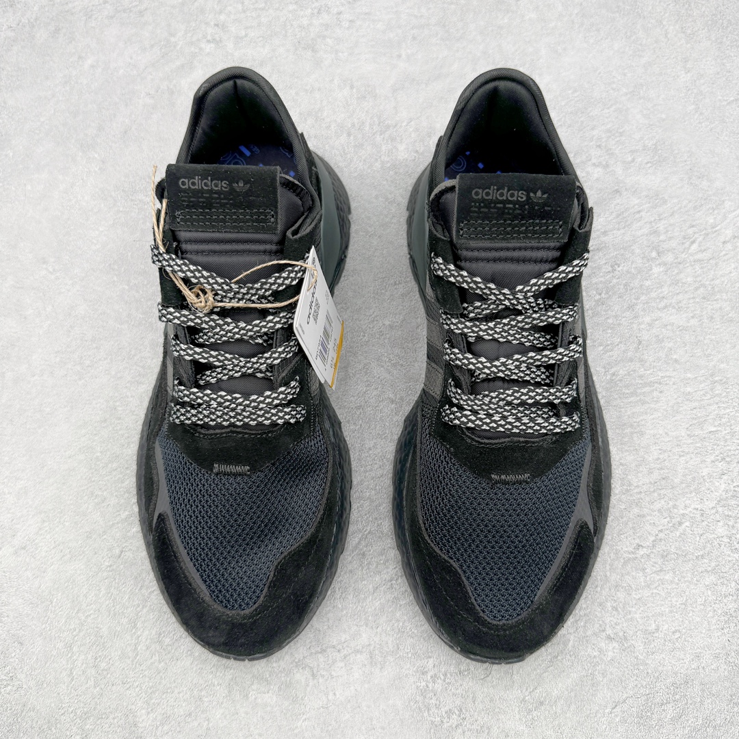 图片[2]-＃纯原福利 AD originals Nite Jogger Pride 夜行者减震耐磨低帮反光复古休闲百搭运动跑鞋 原厂材料 原厂大底 原装工艺 原鞋一致 记忆海绵 鞋眼使用原鞋一致电绣加针车工艺 后跟全部一致采用原鞋工艺 四针六线进口机 区别市面三针五线 头层皮打造 原厂流水标 3D喷漆 瞄漆 私家独模 网布搭配麂皮拼接打造鞋面 极具复古风格鞋头及鞋跟点缀3M反光设计 极为亮眼中底采用全掌Boost科技 厚度相当可观 脚感极佳 尺码：36 36⅔ 37⅓ 38 38⅔ 39⅓ 40 40⅔ 41⅓ 42 42⅔ 43⅓ 44 45-选品中心