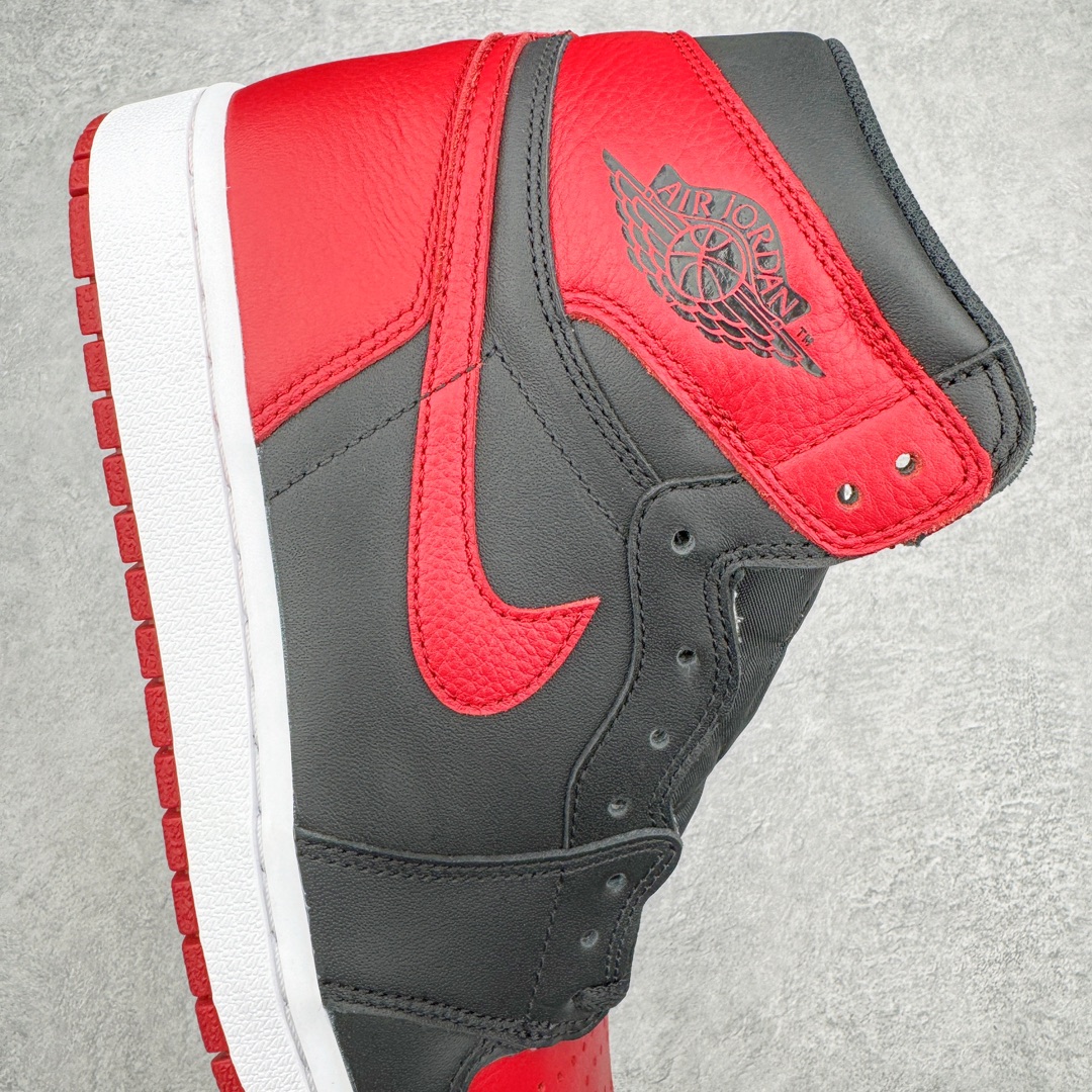 Air Jordan AJ1 Retro High 588-001