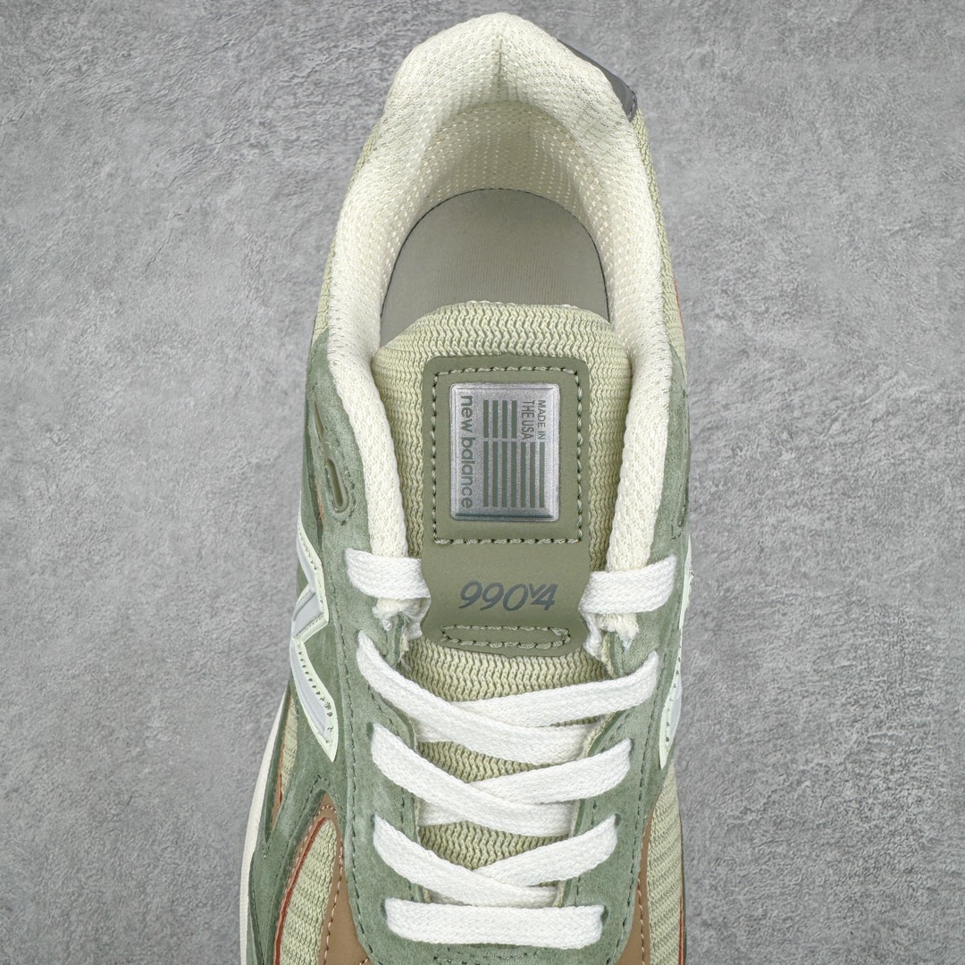 图片[5]-＃K版纯原 New Balance in USA M990V4 新百伦NB系列美产血统经典复古休闲运动百搭老爹跑步鞋 990V4延续了品牌引以为傲的精湛制鞋技艺及经典复古轮廓 同时中底结合新的ACTIVE lite和PU材料 重新诠释ENCAP科技 带来绝佳缓震体验 于细节处 全鞋360度的3M反光设计 及鞋舌固定功能上的提升 配以全新的N标设计更是带来绝佳的用户体验 尺码：36 37 37.5 38 38.5 39 40 40.5 41.5 42 42.5 43 44 44.5 45-选品中心