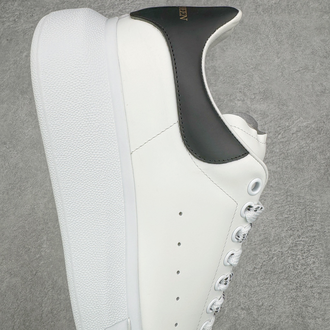 Alexander McQueen Sneaker