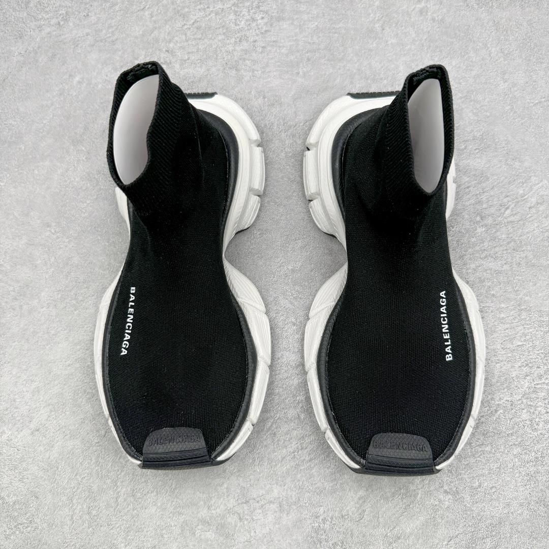 图片[2]-＃总裁特价福利 BALENCIAGA 3XL 巴黎世家袜子鞋复古休闲运动鞋 推出探索时尚界对于原创与挪用的概念、以全新系列致敬传承与经典 以标志性Balenciaga廓形和抽象大底 碰撞出诙谐又和谐的新创意 原盒原配防尘袋 全套原纸板楦头开发 最原汁原味的灵魂版型 全鞋荧光划线卡点 胶水把控整洁度追求极致完美 每一双都是工艺品 多重QC质检 超越公司货的品控标准 实实在在的免检产品 原盒原配 正确字体电绣 粗细、位置、大小正确 侧边TPU 透气孔匹配意产原版 正确气垫分离大底 TPU软底 原版一致大底LOGO 立体感十足 偏大一码 尺码：35 36 37 38 39 40 41 42 43 44 45-选品中心