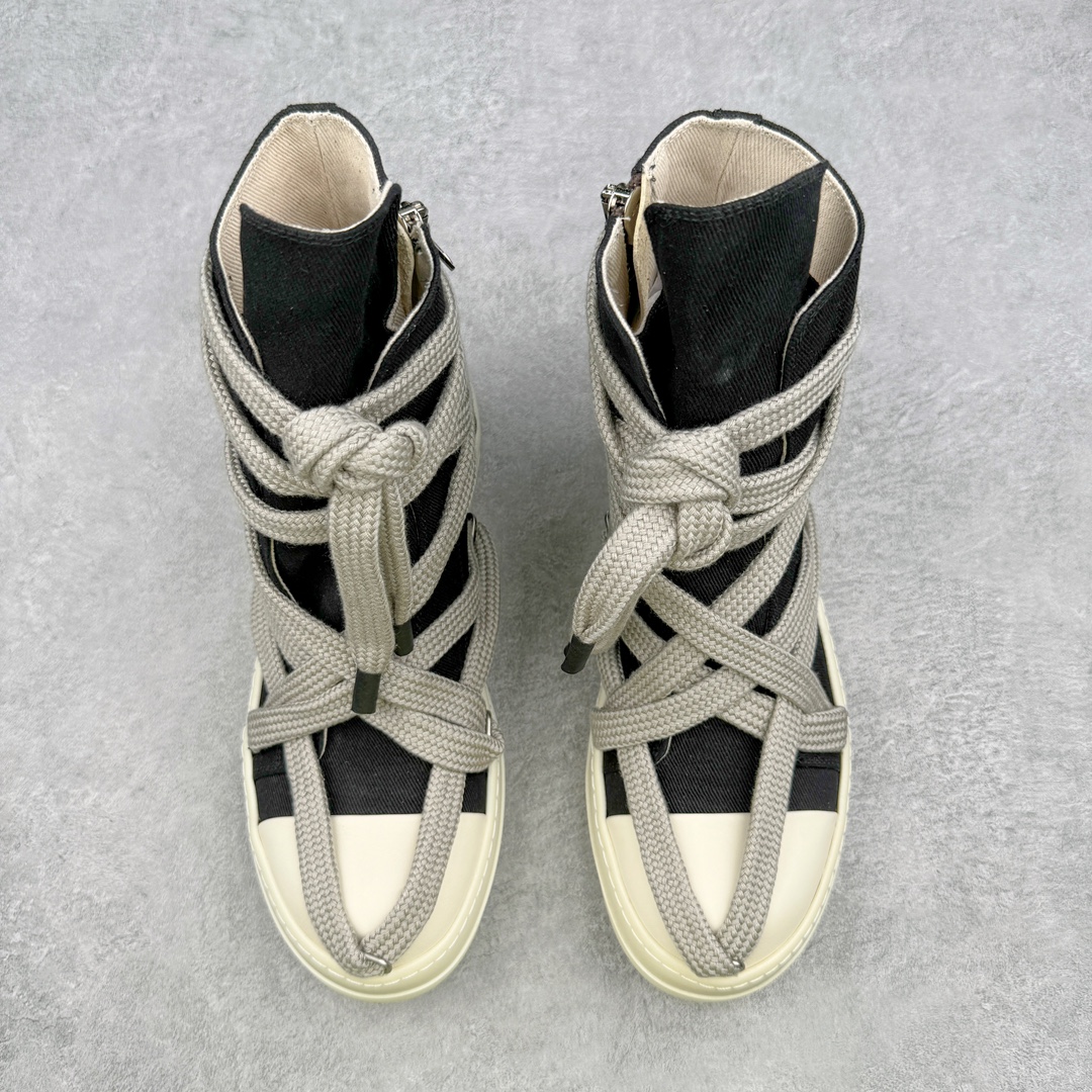 图片[2]-💰420 ＃DG纯原 Rick Owens Drkshdw 瑞克·欧文斯尼龙罗缎高帮时尚运动板鞋 黑白 二级市场已经7K以上 平台客户随意卖四位数 RO广东原厂出品 纯原天花板 原版一比一复刻 冲正绝不翻车 还原度达到百分之98以上 原楦开发纸版版型 ZP拆解原版1:1复模裁片纸版 力求做到0错位 这样才能达到和zp一致的鞋型味道 采用进口cnc数控机床开发对版独家tpu奶香大底 区别于市场所有版本 zp同源全头层粒面小牛皮 达到和zp一致手感 原厂进口细纹布 万邦订购原厂高弹粉红色海绵 内里搭配软质细腻羊皮 TPU高密度大底 软硬度透光度高已经测试和原版一致 尺码：36 37 38 39 40 41 42 43 44 45 46 编码：by4936090-运动鞋