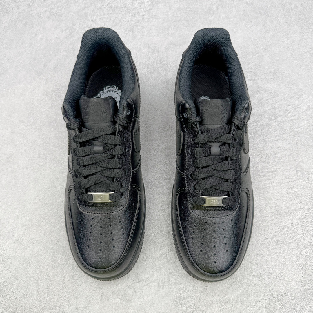 图片[2]-零售💰260 ＃G版纯原 fragment design x NK Air Force 1 Low 空军一号藤原浩联名闪电黑色 CW2288-001 双方此次再度以全白色 AF1 为蓝本 通过皮质鞋面、经典的闪电符号以及印在中底的 FRGMT 品牌名等联名细节 呈现全新联名鞋作 同步官方全新版本 全新翻盖原盒配件 不规则波浪大底咬花 全鞋电脑针车 工整有序 视觉效果满分 原厂拉帮手法 标准四线 密度针距针孔大小控制到位 原装反口里网布海绵 正确卡色网眼大小 新版鞋撑改用纸团代替 原厂港宝加持完美还原灵魂版型 原盒原配从里到外百分百还原 原厂全头层原厂皮料 原标原盒 内置Sole气垫 中底白色背胶 中底划线 已经无限的接近公司 原厂楦头 原厂刺绣 后跟弧度修正 独家私模最大开发到48.5 SIZE：35.5 36 36.5 37.5 38 38.5 39 40 40.5 41 42 42.5 43 44 44.5 45 46 47.5 48.5 编码：by2936060-运动鞋