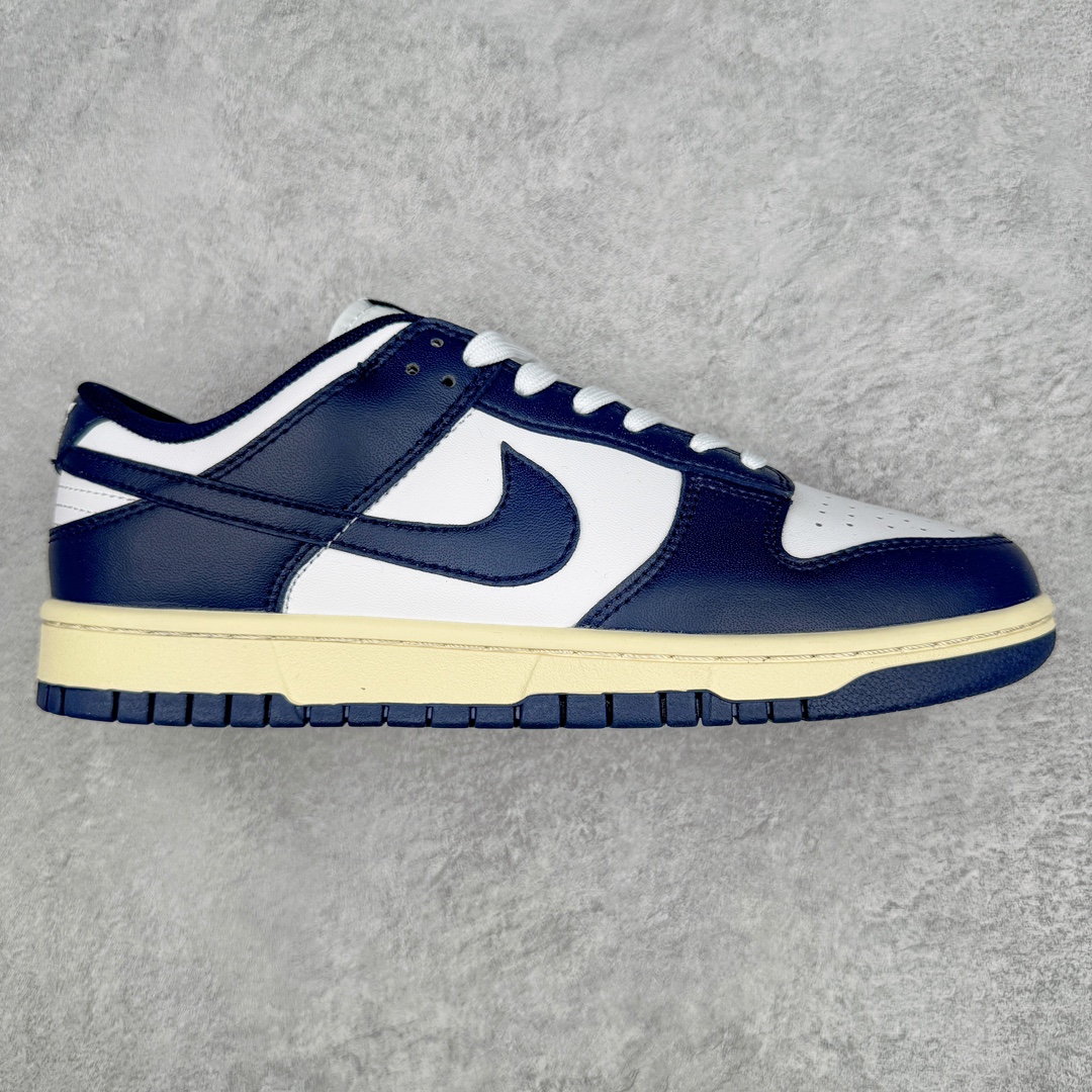 #A版福利特价 ️ NK Dunk Low 海军蓝做旧 DD1503-115 跑量神器 平台外单特供 极限压缩成本 最直接的单价 一步到位 此版本只针对中低端性价比市场 口碑大厂出品 品控大底版型不断改良更新 全套原纸板楦头开发 确保原汁原味 完美呈现DUNK版型 一比一鞋头弧度高度鞋身弧度 原盒原配 公整拉帮 鞋垫透明背胶 编码:by1936080