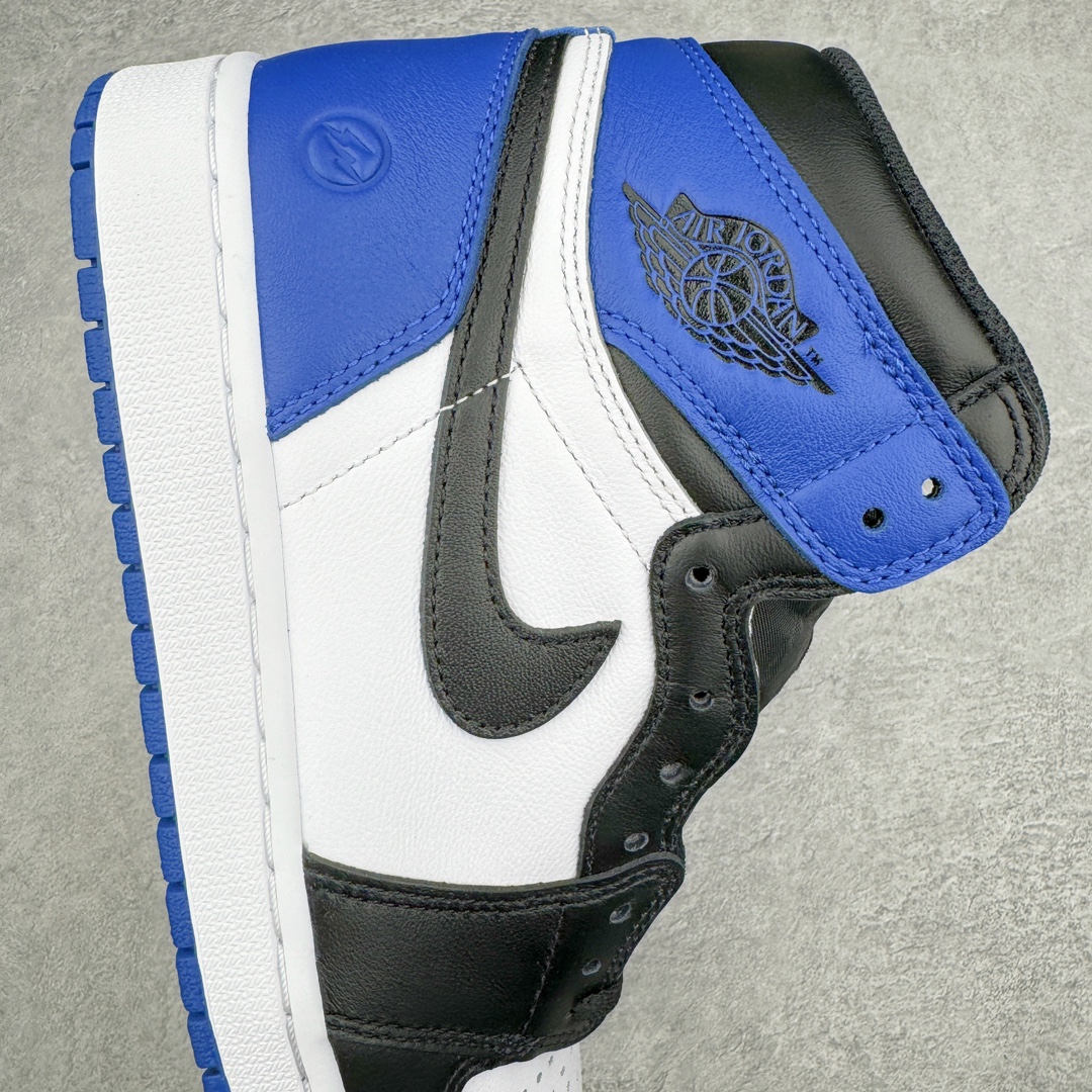 图片[6]-＃FK纯原 Fragment Design x Air Jordan AJ1 Retro High 藤原浩联名大闪电 716371-040 情怀单品 元年老鞋 圈内最强系列 高端零售特供批次 产品品控稳定性领先行业 各方面均可对飙L版 良心定价不杀猪 SZ原厂全套原楦原纸板冲刀磨具开发 原厂皮料加持 原厂港宝加持定型后跟R度完美 同源原厂电绣 飞翼针数密度立体效果一致 百分百一致原鞋 原厂拉帮工艺 针距密度一致 后跟弧度收口自然不对折 极致一眼正品既视感 进口玻璃冲刀皮料裁剪零毛边 全鞋电脑针车工艺 品控清洁度最高QC检验标准 免检产品 原厂订购鞋盒、鞋标、防尘纸、鞋撑、鞋带 追求极致的原厂味道 尺码：40 40.5 41 42 42.5 43 44 44.5 45 46 47.5-选品中心