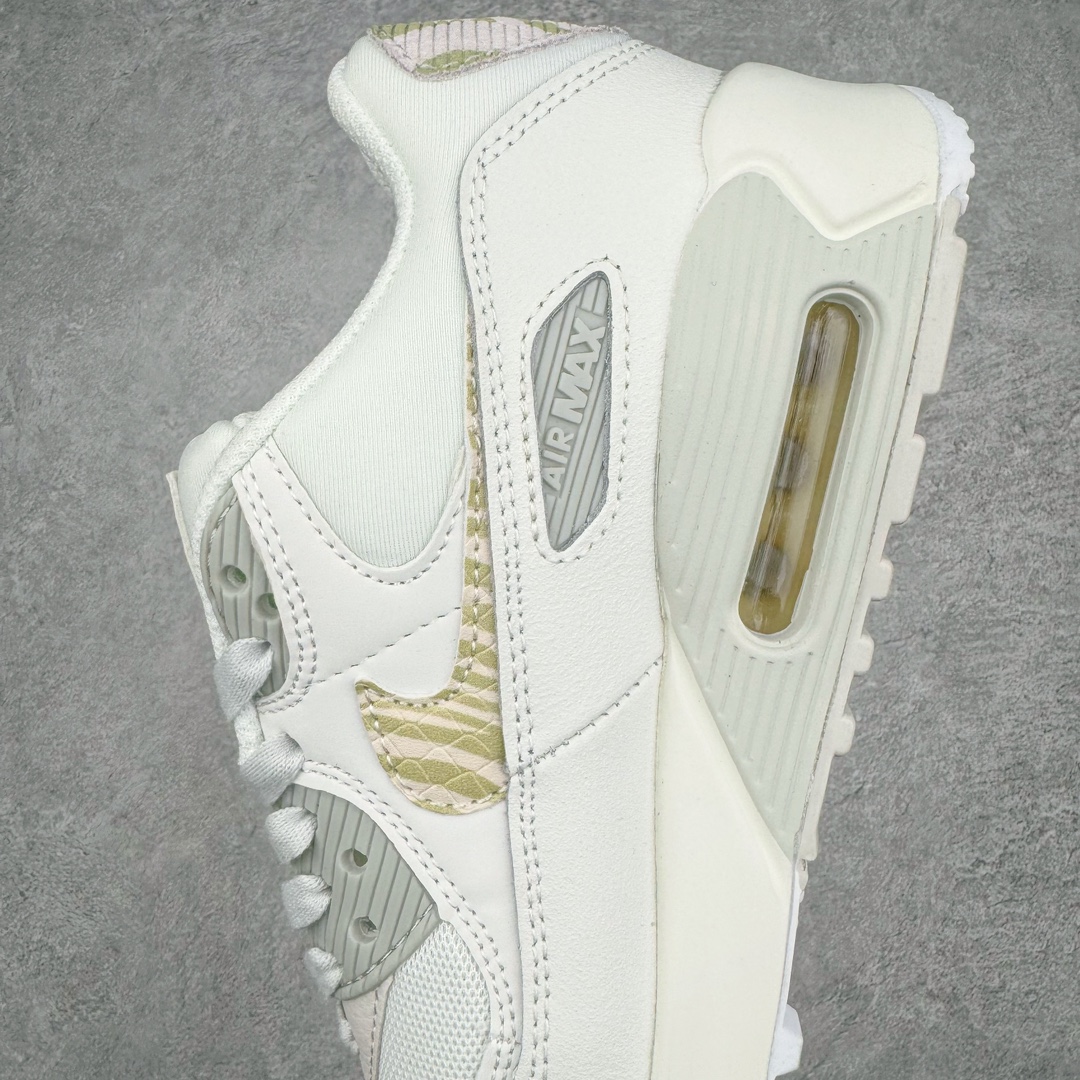 图片[7]-＃MX版 NK Air MAX 90 气垫复古减震跑步鞋 616730-012 经典重温 独家陆续补货 外单专供大厂出品 品质稳定 一百余色 终端操作 Air Max 90于1990年推出 来自Air Max系列 在Air Max 1的基础上改进而得 增加了气垫面积 外型上也更为流线 最特別的就是加入了菱纹塑胶嵌板 为Air Max 90增添了许多潮流气息 皮革鞋面 造就出色耐穿性和支撑力 Max Air缓震配置搭配泡棉中底 令Air Max 90轻盈而舒适 华夫格橡胶外底 铸就Air Max 90非凡的抓地力 而Air Max 90不仅是一双跑鞋 它成功跨越了时间的演进 成为了球鞋文化与潮流圈中最熟为人知的鞋款之一 尺码：36 36.5 37.5 38 38.5 39 40 40.5 41 42 42.5 43 44 44.5 45-选品中心