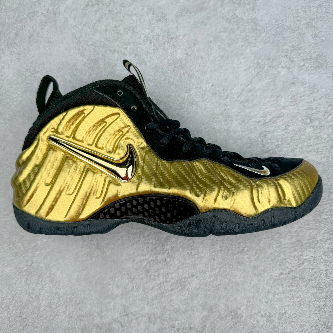 💰440 NK Air Foamposite One 黄金泡 624041-701 莞产原底面 公司渠道同模具 鞋型发泡360度无死角 双层Zoom气垫植入 中底完美注胶 搭载原厂碳纤维材质 诞生于1997年的NK Air Foamposite系列可以说是整个球鞋历史上最为经典的系列之一 也就是我们常说的“喷”和“泡” 其中“喷”由Foamposite One代言人Penny的英文音译而来 而“泡”则来源于另一款鞋型 Foamposite Pro中\”pro\”的音译 在诞生初期 由于高昂的造价以及超前的外形 Foamposite系列的反对者不在少数 甚至有人认为这款鞋会毁掉整个球鞋行业 但事实证明这双灵感来自于甲虫 自带“黑科技”鞋面以及双层Zoom+大块碳板的太空球鞋不仅受到了大众的接受与追捧 并且成功的影响了篮球鞋的发展 SIZE：38.5 39 40 40.5 41 42 42.5 43 44 44.5 45 46 编码：by5936010-运动鞋