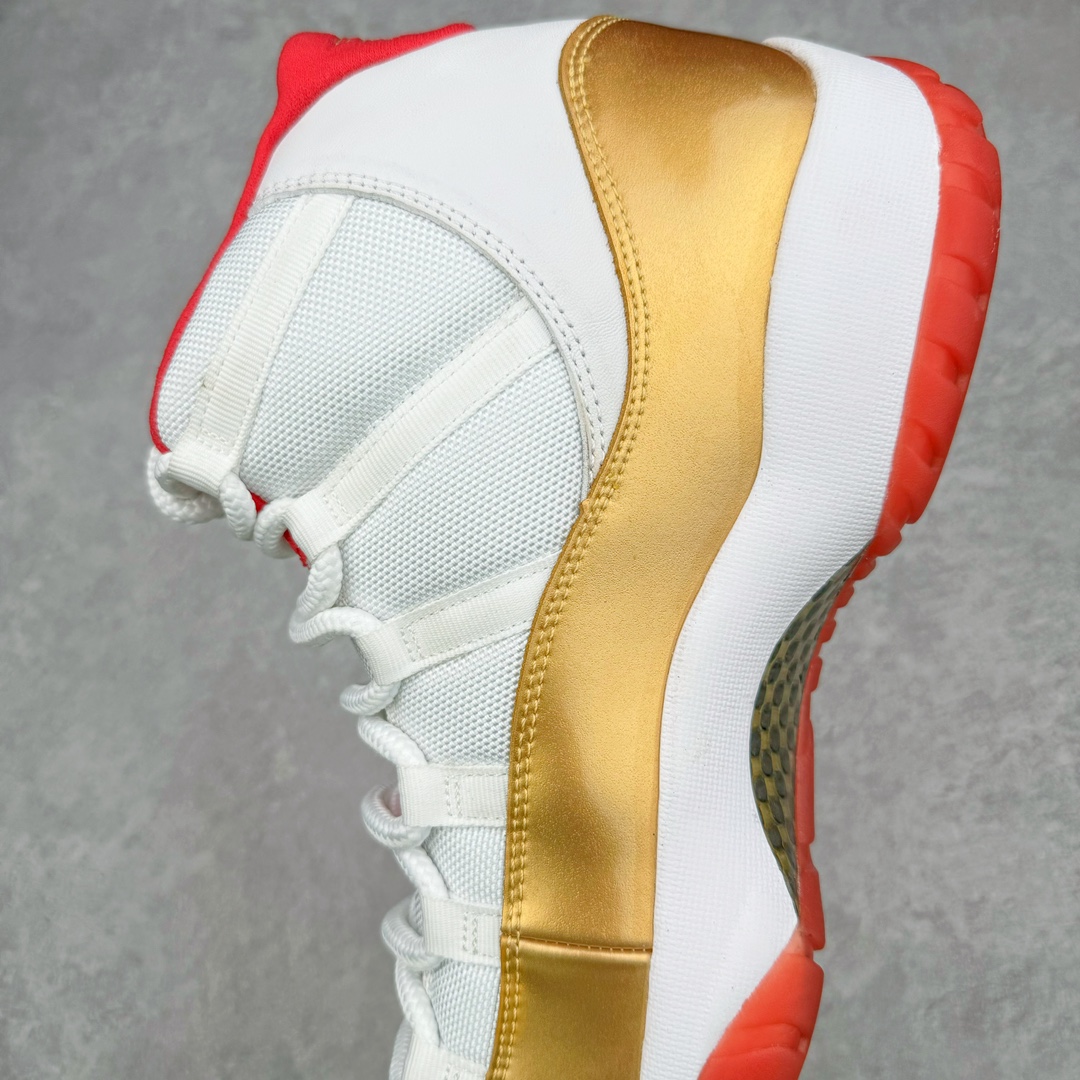 图片[7]-💰470 ＃原厂裸鞋 Air Jordan AJ11 \”Two Rings\” PE 雷阿伦土豪金 为了庆祝雷阿伦夺得的两次总冠军 Jordan Brand设计了一款特殊的球鞋——Air Jordan 11 Two Rings PE 除了AJ11独有的设计 在这双鞋的鞋舌和鞋跟的部位都体现了雷-阿伦的元素 鞋舌上是用阿伦投篮剪影设计而成的“RAY” 这里还有“Suger Ray”和“2013 Champion”的字样 2008那一冠的元素在鞋舌里面 鞋跟处有阿伦的34号号码 尺码：41 42 42.5 43 44 44.5 45 46 47.5 编码：by5936040-运动鞋