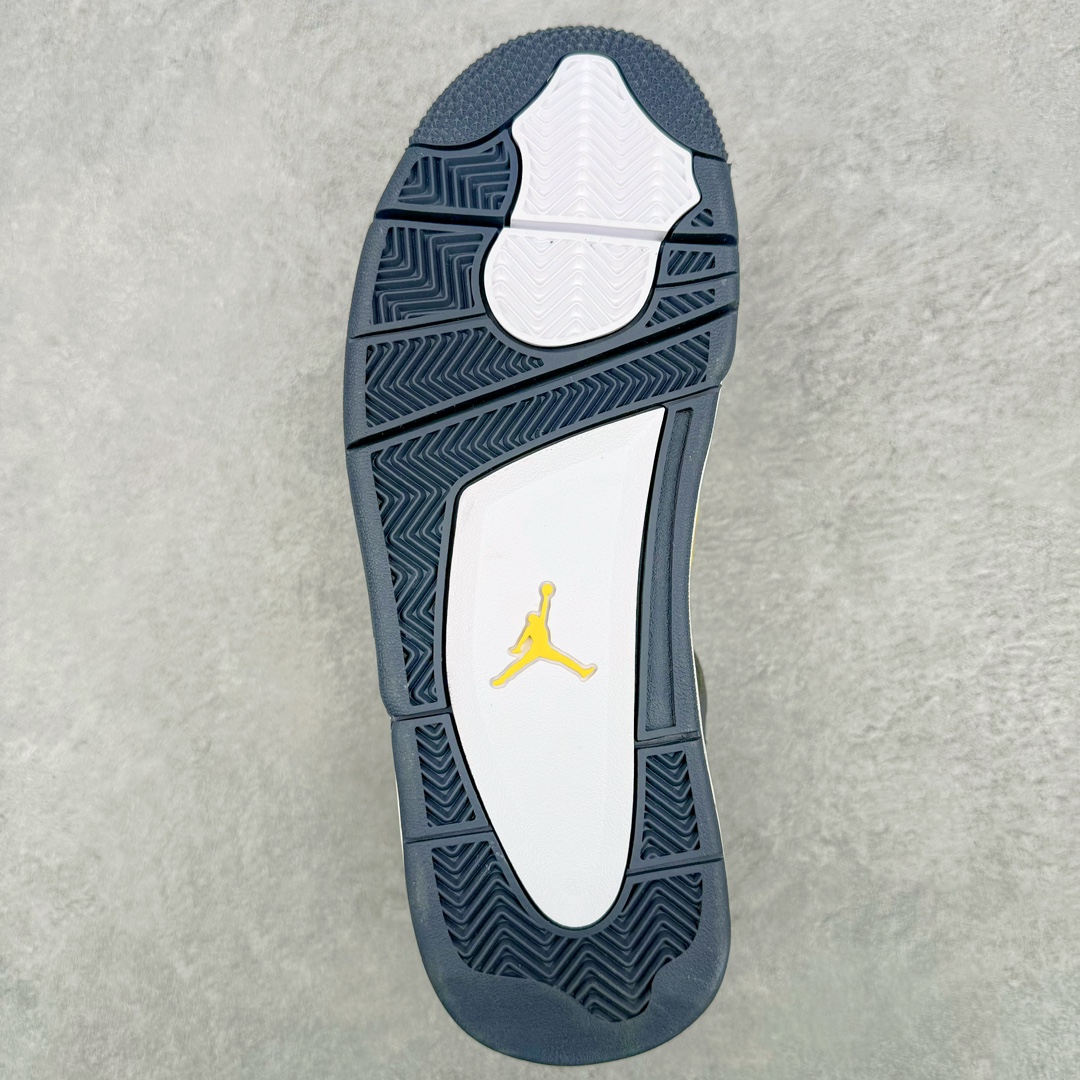 图片[9]-零售💰410 ＃PK纯原 Air Jordan AJ4 Retro 黑黄电母 货号：CT8527-700 全套原纸板楦头开发 原厂特供皮料加持 确保原汁原味 完美呈现四代版型 一比一鞋头弧度高度鞋身弧度 数据细节工艺流程均保持原鞋一致 原厂TPU网格鞋带扣 正确内里网布 菱角分明不变形无多余毛边 柔软性质感一致于原鞋 原厂织唛标 原厂飞人电绣工艺 尾指中部跳三针 独家绑鞋带手法 印刷中底布 四线拉帮 米色美纹纸贴合固定 进口港宝加持 后跟自然饱满 全鞋荧光划线卡点 追求极致完美 每一双都是工艺品 多重QC质检 超越公司货的品控标准 实实在在的免检产品 尺码：40 40.5 41 42 42.5 43 44 44.5 45 46 47.5 编码：by4936010-运动鞋