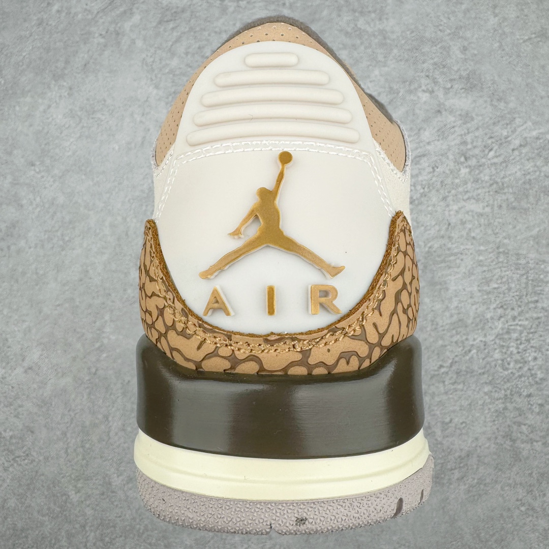 图片[8]-💰130 ＃PB版 福利特价‼Air Jordan AJ3 Retro \”Palomino\” 摩卡 CT8532-102 市场中端王者 全套原纸板楦头开发 原厂大底磨具加持立体防滑纹理 原装可视Air Sole气垫 原汁原味最完美的三代版型 唯一正确鞋头趴度弧度高度鞋身腰线 此版本只针对中端市场 皮料材质有所更替 其他数据细节工艺流程均保持一致 绝不口嗨 细节品控鞋型随意秒杀市面3XX 4XX 原厂TPU后跟饰片 正确内里反口里网布 皮料菱角分明不变形无多余毛边 正确手工大底描漆拉丝 市场唯一原厂鞋扣模具 原厂织唛标 原厂飞人电绣工艺 尾指中部跳三针 独家绑鞋带手法 印刷中底布 四线拉帮 米色美纹纸贴合固定 进口港宝加持 后跟自然饱满 全鞋荧光划线卡点 追求极致完美 每一双都是工艺品 多重QC质检 超越公司货的品控标准 实实在在的免检产品 尺码：40 40.5 41 42 42.5 43 44 44.5 45 45.5 46 47.5 编码：by2936000-运动鞋