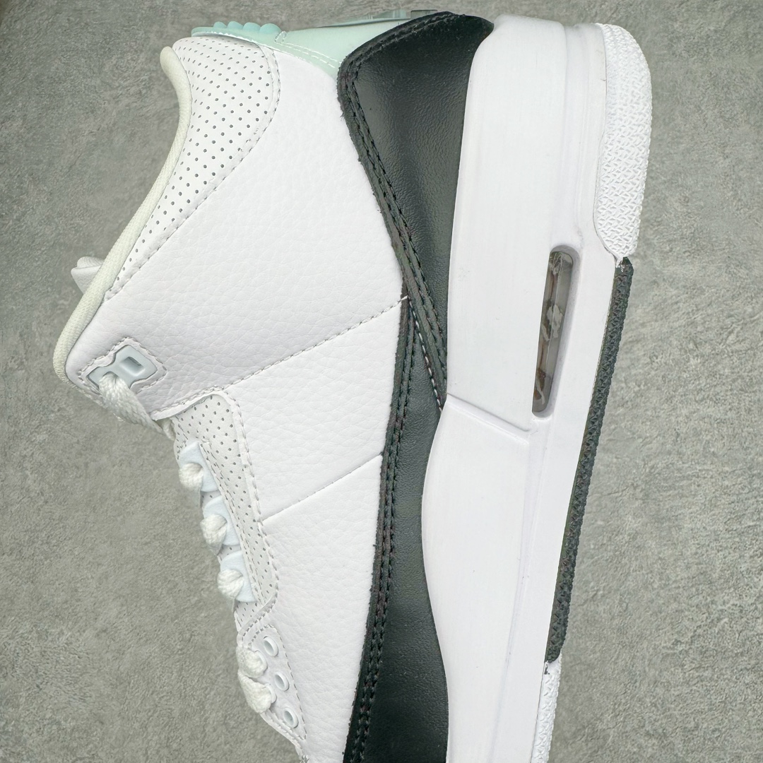 图片[7]-＃PB福利特价 Air Jordan AJ3 Retro 市场中端王者 全套原纸板楦头开发 原厂大底磨具加持立体防滑纹理 原装可视Air Sole气垫 原汁原味最完美的三代版型 唯一正确鞋头趴度弧度高度鞋身腰线 此版本只针对中端市场 皮料材质有所更替 其他数据细节工艺流程均保持一致 绝不口嗨 细节品控鞋型随意秒杀市面3XX 4XX 原厂TPU后跟饰片 正确内里反口里网布 皮料菱角分明不变形无多余毛边 正确手工大底描漆拉丝 市场唯一原厂鞋扣模具 原厂织唛标 原厂飞人电绣工艺 尾指中部跳三针 独家绑鞋带手法 印刷中底布 四线拉帮 米色美纹纸贴合固定 进口港宝加持 后跟自然饱满 全鞋荧光划线卡点 追求极致完美 每一双都是工艺品 多重QC质检 超越公司货的品控标准 实实在在的免检产品 尺码：40 40.5 41 42 42.5 43 44 44.5 45 45.5 46 47.5-选品中心
