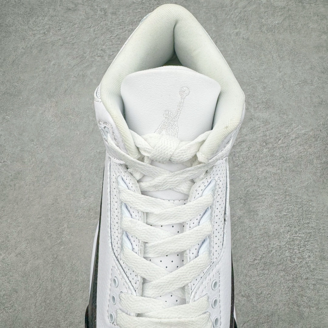 图片[5]-＃PB福利特价 Air Jordan AJ3 Retro 市场中端王者 全套原纸板楦头开发 原厂大底磨具加持立体防滑纹理 原装可视Air Sole气垫 原汁原味最完美的三代版型 唯一正确鞋头趴度弧度高度鞋身腰线 此版本只针对中端市场 皮料材质有所更替 其他数据细节工艺流程均保持一致 绝不口嗨 细节品控鞋型随意秒杀市面3XX 4XX 原厂TPU后跟饰片 正确内里反口里网布 皮料菱角分明不变形无多余毛边 正确手工大底描漆拉丝 市场唯一原厂鞋扣模具 原厂织唛标 原厂飞人电绣工艺 尾指中部跳三针 独家绑鞋带手法 印刷中底布 四线拉帮 米色美纹纸贴合固定 进口港宝加持 后跟自然饱满 全鞋荧光划线卡点 追求极致完美 每一双都是工艺品 多重QC质检 超越公司货的品控标准 实实在在的免检产品 尺码：40 40.5 41 42 42.5 43 44 44.5 45 45.5 46 47.5-选品中心