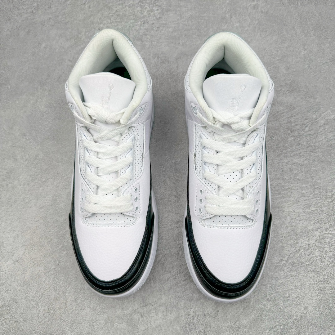 图片[2]-＃PB福利特价 Air Jordan AJ3 Retro 市场中端王者 全套原纸板楦头开发 原厂大底磨具加持立体防滑纹理 原装可视Air Sole气垫 原汁原味最完美的三代版型 唯一正确鞋头趴度弧度高度鞋身腰线 此版本只针对中端市场 皮料材质有所更替 其他数据细节工艺流程均保持一致 绝不口嗨 细节品控鞋型随意秒杀市面3XX 4XX 原厂TPU后跟饰片 正确内里反口里网布 皮料菱角分明不变形无多余毛边 正确手工大底描漆拉丝 市场唯一原厂鞋扣模具 原厂织唛标 原厂飞人电绣工艺 尾指中部跳三针 独家绑鞋带手法 印刷中底布 四线拉帮 米色美纹纸贴合固定 进口港宝加持 后跟自然饱满 全鞋荧光划线卡点 追求极致完美 每一双都是工艺品 多重QC质检 超越公司货的品控标准 实实在在的免检产品 尺码：40 40.5 41 42 42.5 43 44 44.5 45 45.5 46 47.5-选品中心