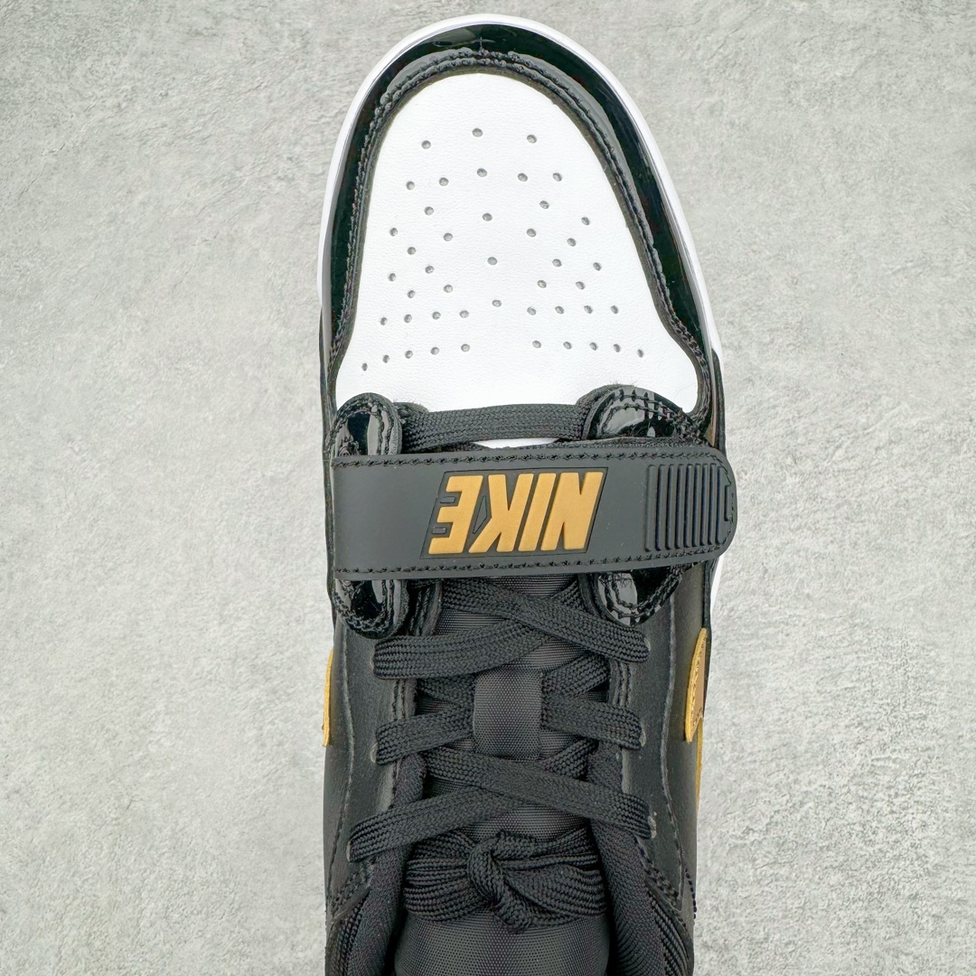 图片[4]-＃PB版 福利特价 Air Jordan Legacy AJ312 Low 低帮复古篮球鞋 市场最强独一档产物 全套原纸板楦头开发 原厂大底磨具加持立体防滑纹理 原档数据后跟TPU子母扣魔术贴 原装可视Air Sole气垫 原汁原味最完美的312代版型 唯一正确鞋头趴度弧度高度鞋身腰线 进口港宝加持 后跟自然饱满 全鞋荧光划线卡点 追求极致完美 每一双都是工艺品 多重QC质检 超越公司货的品控标准 实实在在的免检产品 鞋身采用了皮革材质打造 横跨鞋面的魔术贴十分吸睛 侧面的Swoosh Logo的一部分被鞋面遮挡了一部分 颇具玩味 魔术贴上标有NK标识 而鞋舌上是Jordan的经典红色飞翼Logo 后跟和鞋底均采用了AJ3的设计 后跟上同样也使用了经典的爆裂纹图案 尺码：36 36.5 37.5 38 38.5 39 40 40.5 41 42 42.5 43 44 44.5 45 46 47.5-选品中心