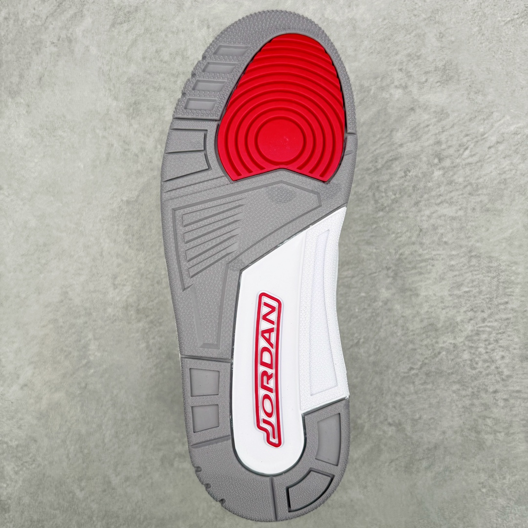 图片[9]-＃PB福利特价 Air Jordan AJ3 Retro 市场中端王者 全套原纸板楦头开发 原厂大底磨具加持立体防滑纹理 原装可视Air Sole气垫 原汁原味最完美的三代版型 唯一正确鞋头趴度弧度高度鞋身腰线 此版本只针对中端市场 皮料材质有所更替 其他数据细节工艺流程均保持一致 绝不口嗨 细节品控鞋型随意秒杀市面3XX 4XX 原厂TPU后跟饰片 正确内里反口里网布 皮料菱角分明不变形无多余毛边 正确手工大底描漆拉丝 市场唯一原厂鞋扣模具 原厂织唛标 原厂飞人电绣工艺 尾指中部跳三针 独家绑鞋带手法 印刷中底布 四线拉帮 米色美纹纸贴合固定 进口港宝加持 后跟自然饱满 全鞋荧光划线卡点 追求极致完美 每一双都是工艺品 多重QC质检 超越公司货的品控标准 实实在在的免检产品 尺码：40 40.5 41 42 42.5 43 44 44.5 45 45.5 46 47.5-选品中心