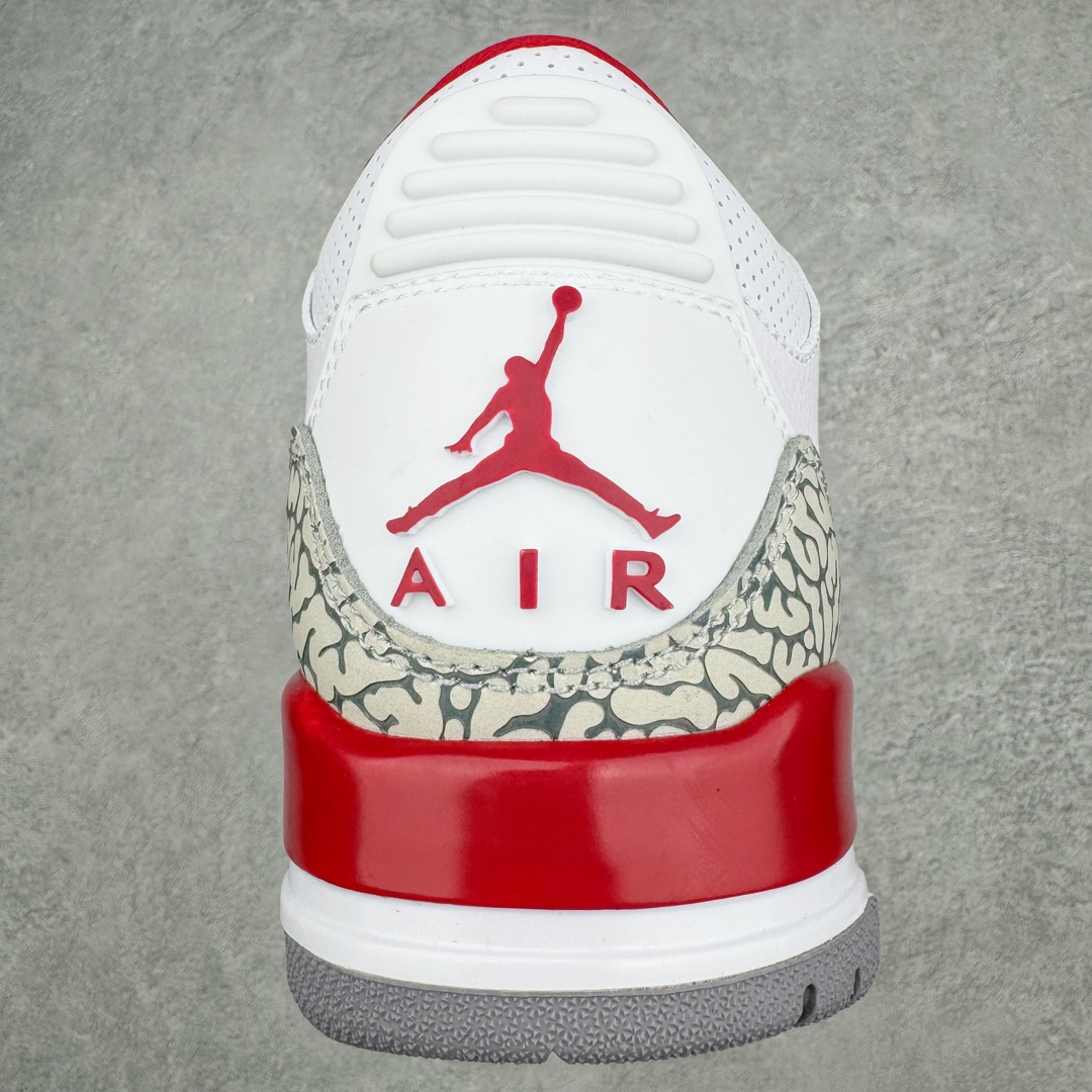 图片[8]-＃PB福利特价 Air Jordan AJ3 Retro 市场中端王者 全套原纸板楦头开发 原厂大底磨具加持立体防滑纹理 原装可视Air Sole气垫 原汁原味最完美的三代版型 唯一正确鞋头趴度弧度高度鞋身腰线 此版本只针对中端市场 皮料材质有所更替 其他数据细节工艺流程均保持一致 绝不口嗨 细节品控鞋型随意秒杀市面3XX 4XX 原厂TPU后跟饰片 正确内里反口里网布 皮料菱角分明不变形无多余毛边 正确手工大底描漆拉丝 市场唯一原厂鞋扣模具 原厂织唛标 原厂飞人电绣工艺 尾指中部跳三针 独家绑鞋带手法 印刷中底布 四线拉帮 米色美纹纸贴合固定 进口港宝加持 后跟自然饱满 全鞋荧光划线卡点 追求极致完美 每一双都是工艺品 多重QC质检 超越公司货的品控标准 实实在在的免检产品 尺码：40 40.5 41 42 42.5 43 44 44.5 45 45.5 46 47.5-选品中心