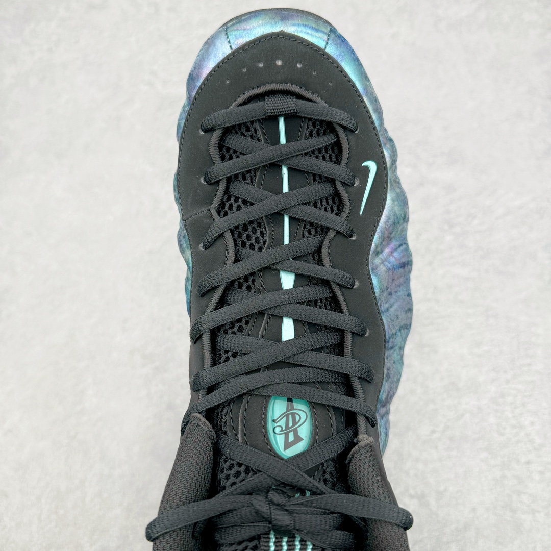 图片[4]-💰510 NK Air Foamposite One 鲍鱼喷 575420-009 莞产原底面 公司渠道同模具 鞋型发泡360度无死角 双层Zoom气垫植入 中底完美注胶 搭载原厂碳纤维材质 诞生于1997年的NK Air Foamposite系列可以说是整个球鞋历史上最为经典的系列之一 也就是我们常说的“喷”和“泡” 其中“喷”由Foamposite One代言人Penny的英文音译而来 而“泡”则来源于另一款鞋型 Foamposite Pro中\”pro\”的音译 在诞生初期 由于高昂的造价以及超前的外形 Foamposite系列的反对者不在少数 甚至有人认为这款鞋会毁掉整个球鞋行业 但事实证明这双灵感来自于甲虫 自带“黑科技”鞋面以及双层Zoom+大块碳板的太空球鞋不仅受到了大众的接受与追捧 并且成功的影响了篮球鞋的发展 SIZE：38.5 39 40 40.5 41 42 42.5 43 44 44.5 45 46 编码：by5936080-运动鞋