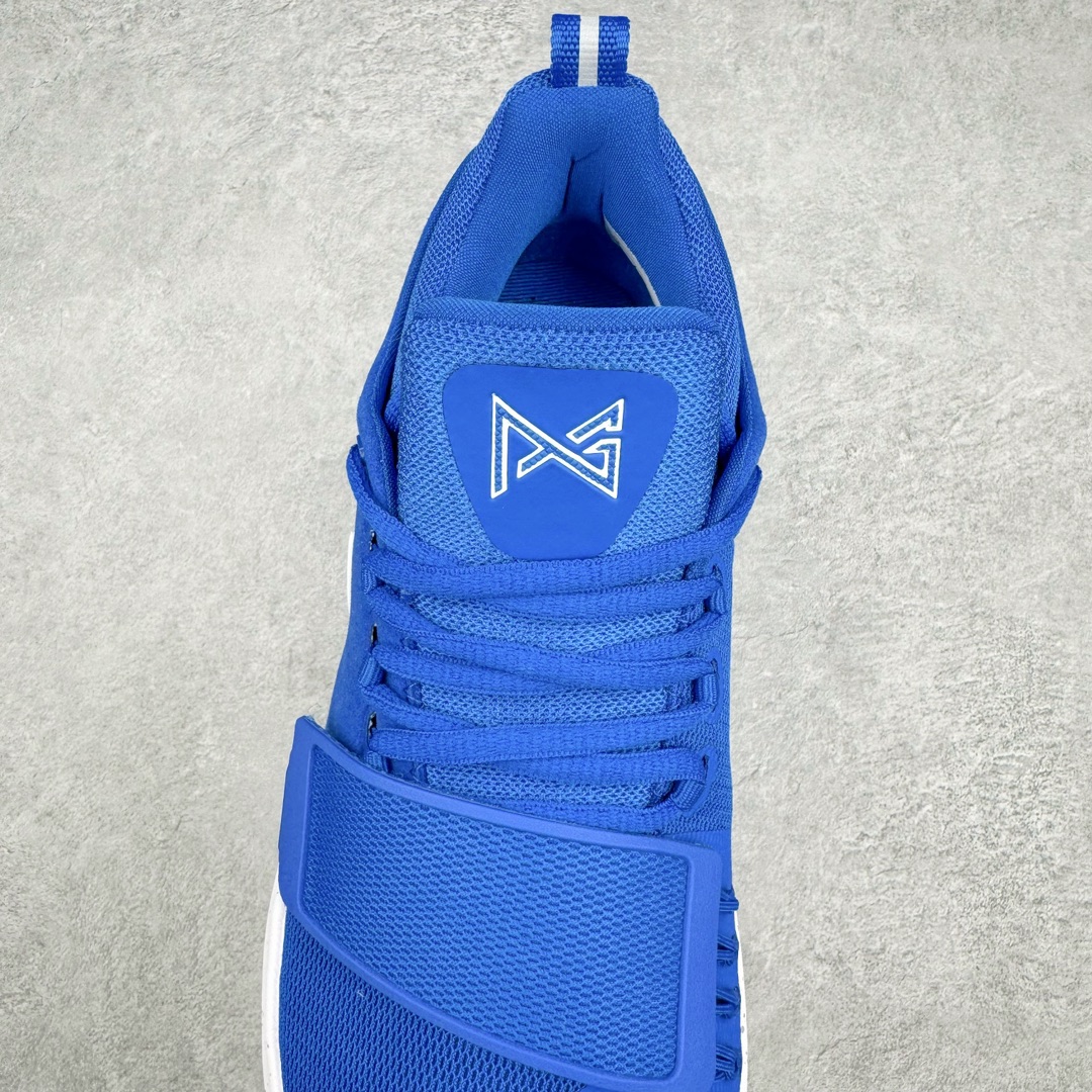 图片[5]-＃K版纯原福利 NK Paul George PG1 保罗乔治一代签名篮球鞋 蓝白 878627-400 网眼布面与麂皮材质拼接合成的鞋身充满质感 鞋面与鞋底的鱼鳞纹路、携带扣的浮标形状设计的灵感来自于乔治最大的个人爱好一钓鱼 鞋身的F引ywire动态飞线与大绑带设计为球鞋提供了非常优秀的包妻和稳定性 中底则使用了Phylon泡棉加前掌Zoom Air气垫 带来轻盈而富有回弹力的缓震效果 球鞋后部的3M反光条设计则寓意着他那次著名的受伤事件 尺码：39 40 40.5 41 42 42.5 43 44 44.5 45 46-选品中心