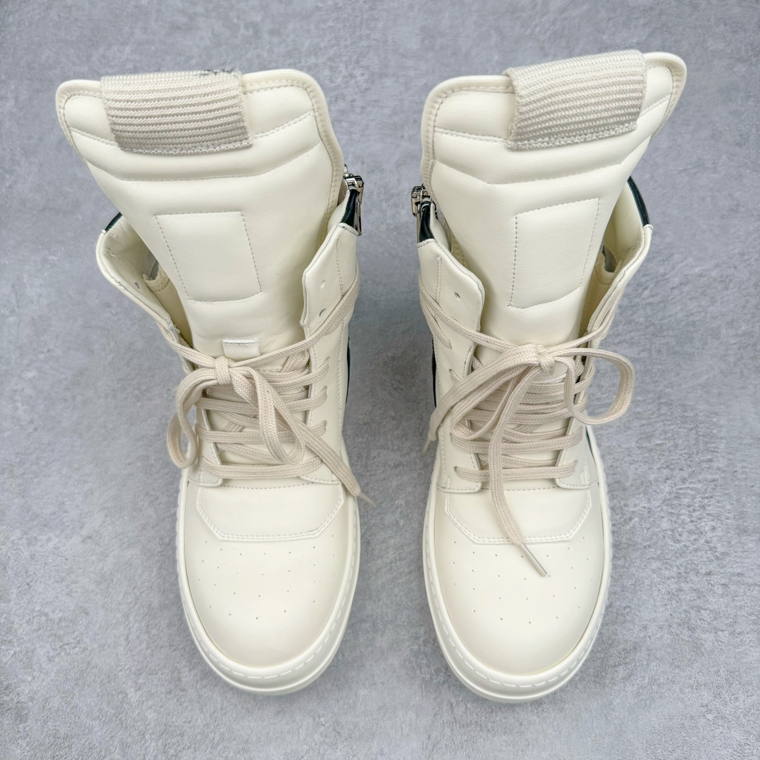 图片[2]-💰480 ＃DG纯原 Rick Owens FogachineGeobasket  瑞克·欧文斯高帮皮面时尚运动板鞋 白黑 二级市场已经7K以上 平台客户随意卖四位数 RO广东原厂出品 纯原天花板 原版一比一复刻 冲正绝不翻车 还原度达到百分之98以上 原楦开发纸版版型 ZP拆解原版1:1复模裁片纸版 力求做到0错位 这样才能达到和zp一致的鞋型味道 采用进口cnc数控机床开发对版独家tpu奶香大底 区别于市场所有版本 zp同源全头层粒面小牛皮 达到和zp一致手感 原厂进口细纹布 万邦订购原厂高弹粉红色海绵 内里搭配软质细腻羊皮 TPU高密度大底 软硬度透光度高已经测试和原版一致 尺码：36 37 38 39 40 41 42 43 44 45 46 编码：by5936050-运动鞋