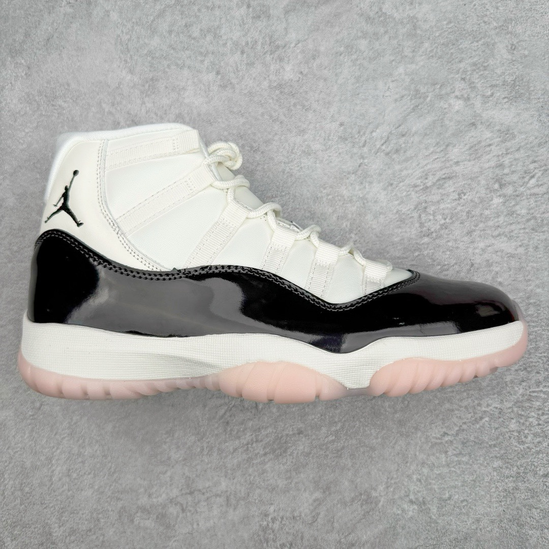 图片[3]-＃KZ神版 Air Jordan AJ11 Retro High 高帮系列 市场中端王者 耗时半年巨作 全套原纸板楦头开发 确保原汁原味 完美呈现11代版型 此版本只针对中端市场 皮料材质有所更替 其他数据细节工艺流程均保持一致绝不口嗨 细节品控鞋型随意秒杀市面3XX 原楦原档案数据开模打造 原厂中底拉帮钢印 原厂进口漆皮 防冻不开裂 原装鞋撑 水晶大底正确色度色泽 原楦原数据刺绣 原厂车缝走线及对位 毫厘不差 飞人logo采用原数据电脑刺绣 原装正品碳纤维真实碳板 增强抗扭 原内标 原盒标 正确官方原盒 防氧化水晶外底 原厂配套全掌solo气垫 进口港宝加持 后跟自然饱满 全鞋荧光划线卡点 追求极致完美 每一双都是工艺品 多重QC质检 超越公司货的品控标准 实实在在的免检产品 尺码：36 36.5 37.5 38 38.5 39 40 40.5 41 42 42.5 43 44 44.5 45 46 47.5-选品中心