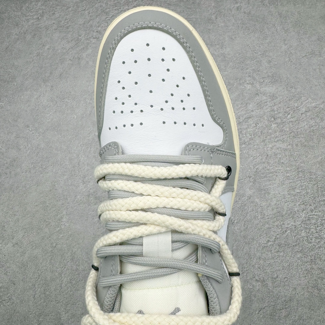 图片[4]-💰110 ＃福利特价‼Air Jordan AJ1 Low 解构绑带低帮系列 原厂内置气垫魔块 A模大底 头层小牛皮 鞋舌AJ原厂专用牛津布+AJ专用反口珍珠布+原厂无杂质高弹内里海棉+特殊封边弹力鞋带 SIZE：36 36.5 37.5 38 38.5 39 40 40.5 41 42 42.5 43 44 44.5 45 46 编码：Qby1936080-运动鞋