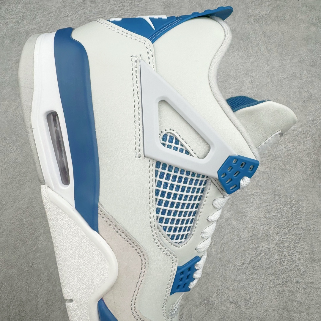 图片[6]-💰400 ＃纯原 Air Jordan AJ4 Retro \”Military Blue\” 白蓝2024 FV5029-141 全套原纸板楦头开发 原厂特供皮料加持 确保原汁原味 完美呈现四代版型 一比一鞋头弧度高度鞋身弧度 数据细节工艺流程均保持原鞋一致 原厂TPU网格鞋带扣 正确内里网布 菱角分明不变形无多余毛边 柔软性质感一致于原鞋 市场唯一原厂鞋扣模具 背面可见隐藏注塑口 原厂织唛标 原厂飞人电绣工艺 尾指中部跳三针 独家绑鞋带手法 印刷中底布 四线拉帮 米色美纹纸贴合固定 进口港宝加持 后跟自然饱满 全鞋荧光划线卡点 追求极致完美 每一双都是工艺品 多重QC质检 超越公司货的品控标准 实实在在的免检产品 尺码：40 40.5 41 42 42.5 43 44 44.5 45 46 47.5 48.5 编码：by4936070-运动鞋